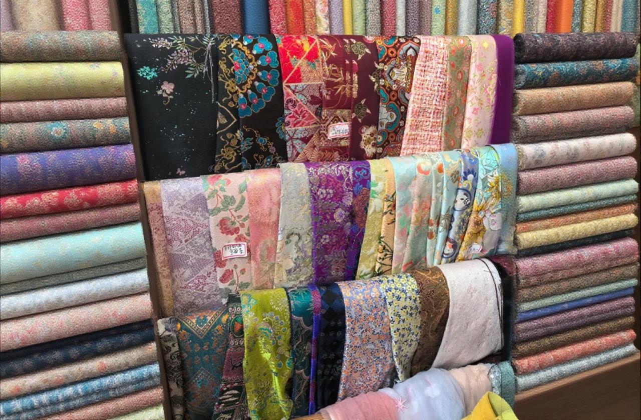 Shanghai: Song Brocade Pocket Mirror Making Experience 3