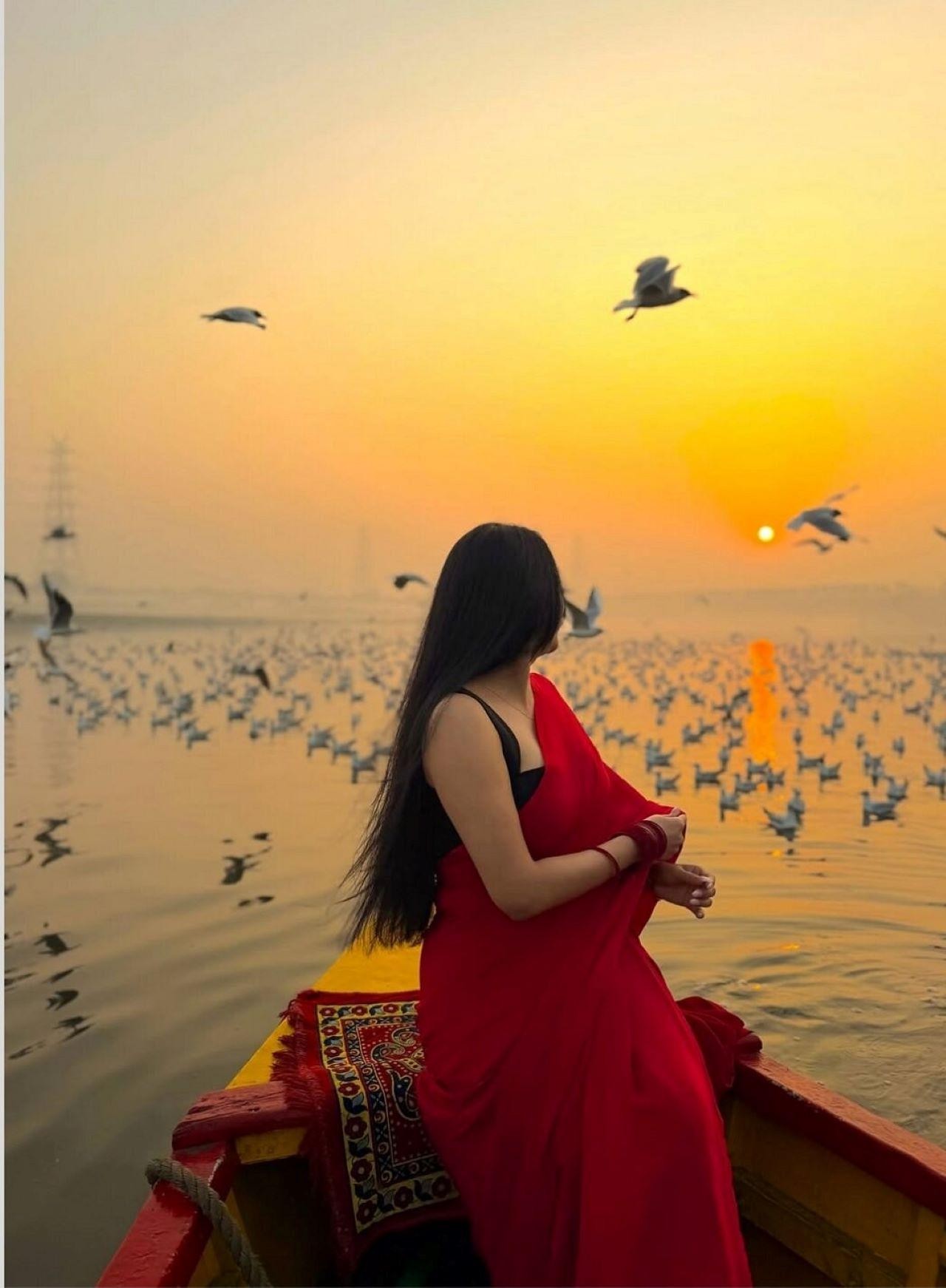 Delhi: 1 Day Varanasi Tour with Flight & Sacred Boat Ride