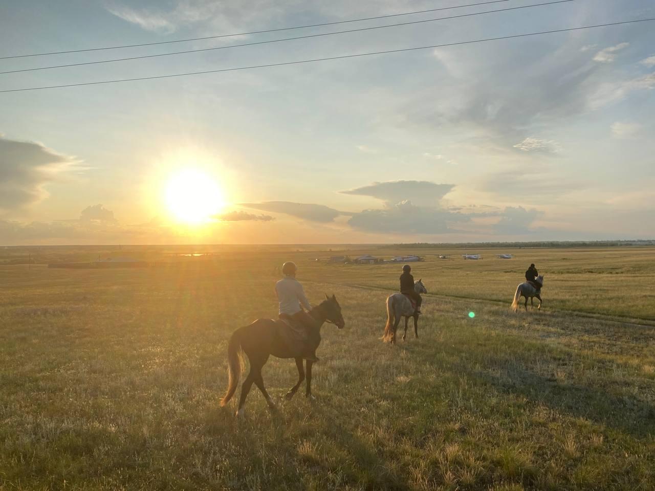 Nura River: Sunset Horse Riding, Stargazing & Overnight Stay 2