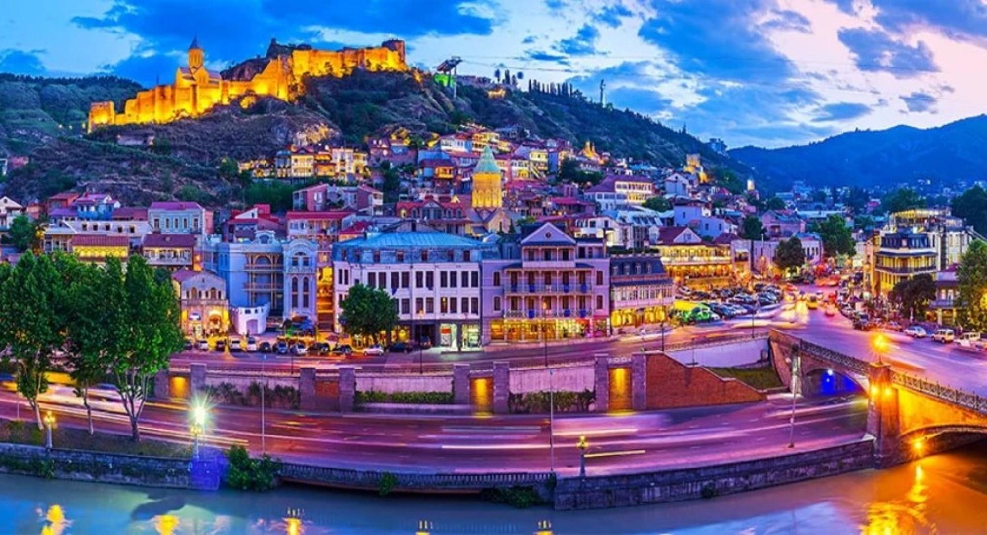 From Yerevan: 2-Day Armenia Tour with Tbilisi Transfer — guided tour in Yerevan