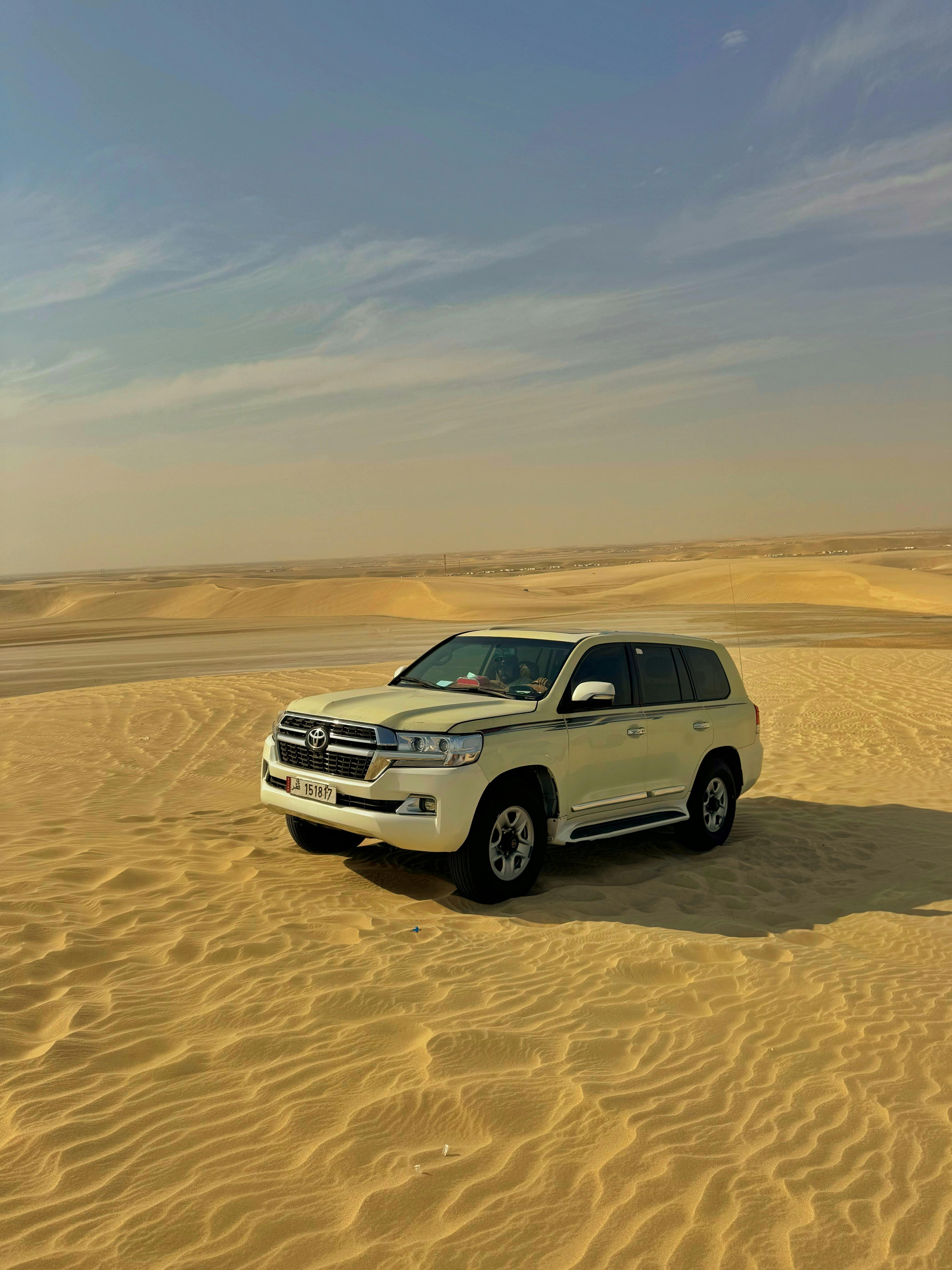 Doha: Desert Safari, Dune Bashing, Sandboarding & Salt lake