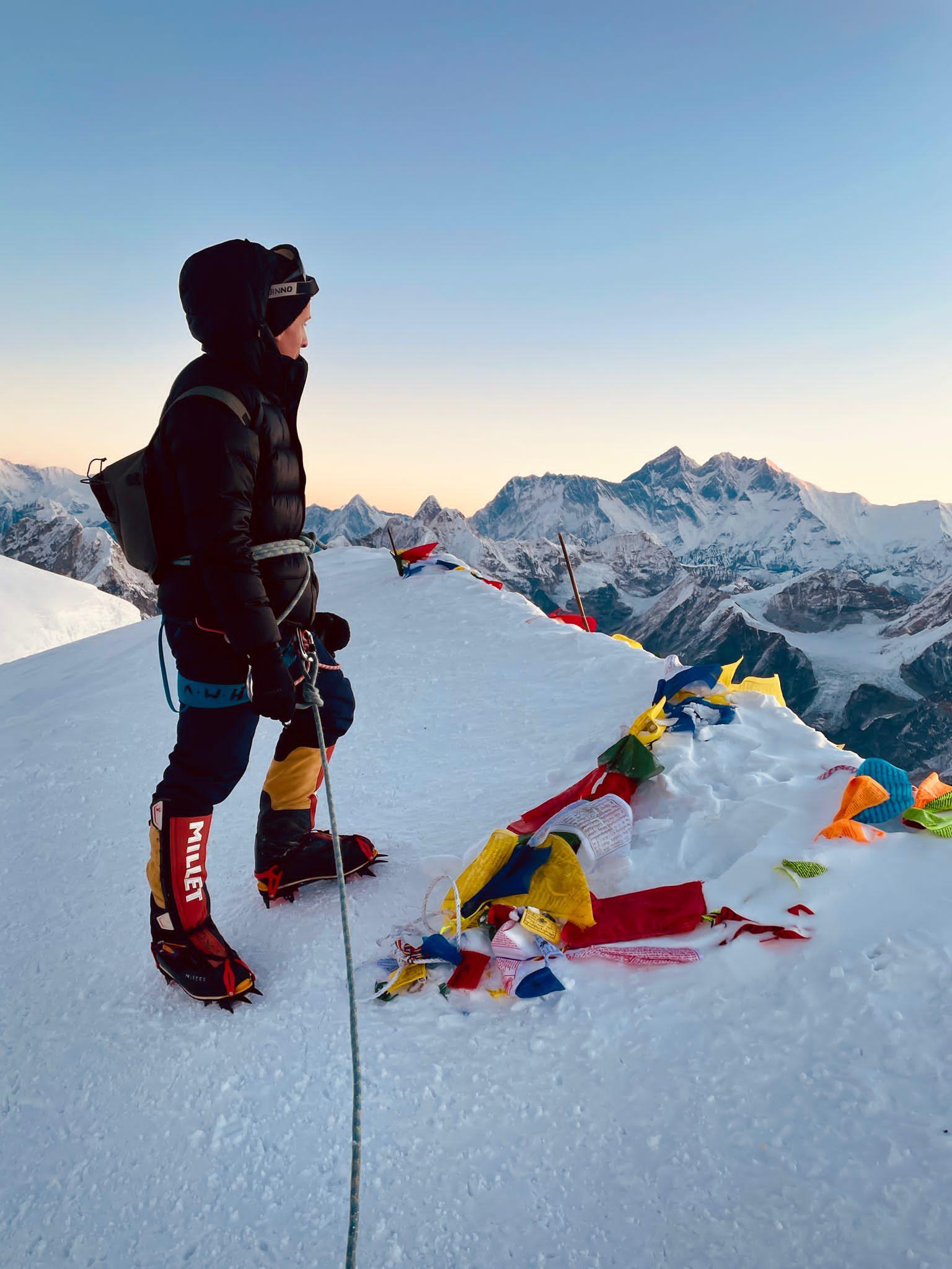 Kathmandu: Mera Peak Climbing Expedition with Guide