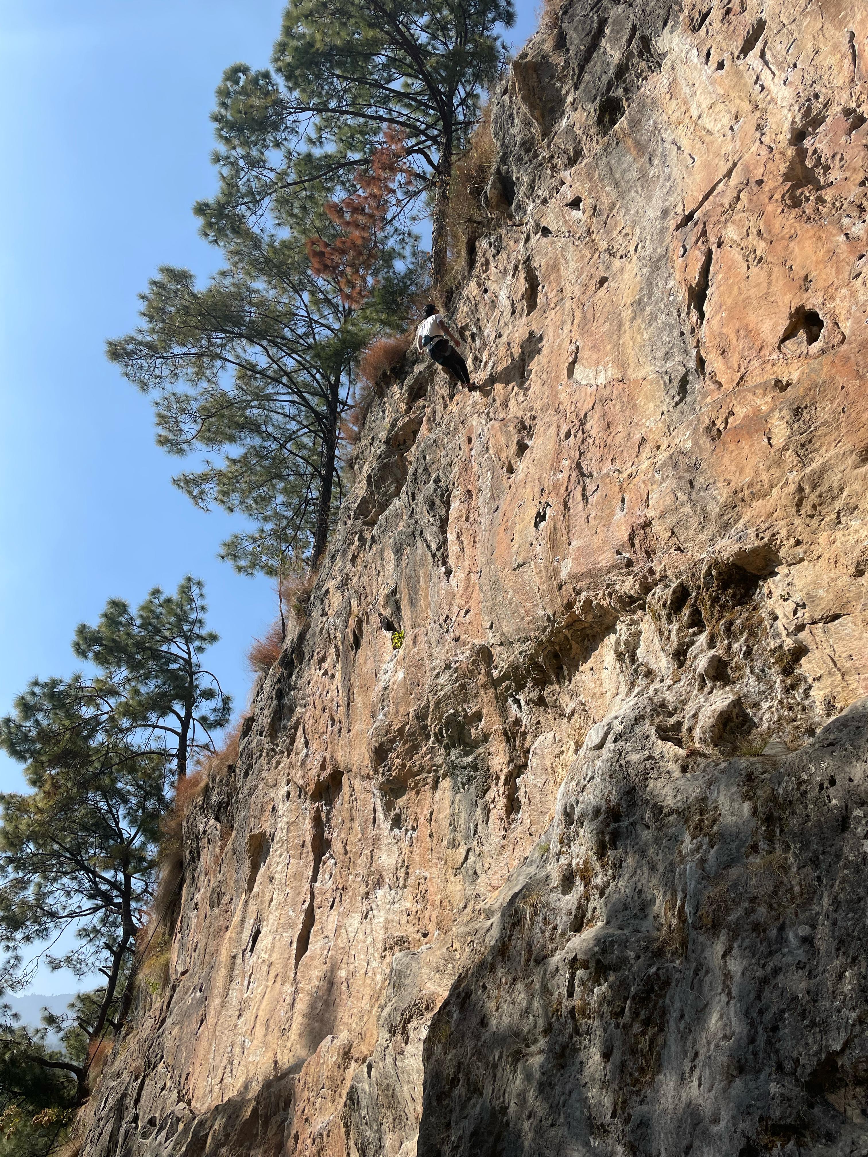 From Kathmandu: Hattiban 5a-7a Rock Climbing Day Trip 3
