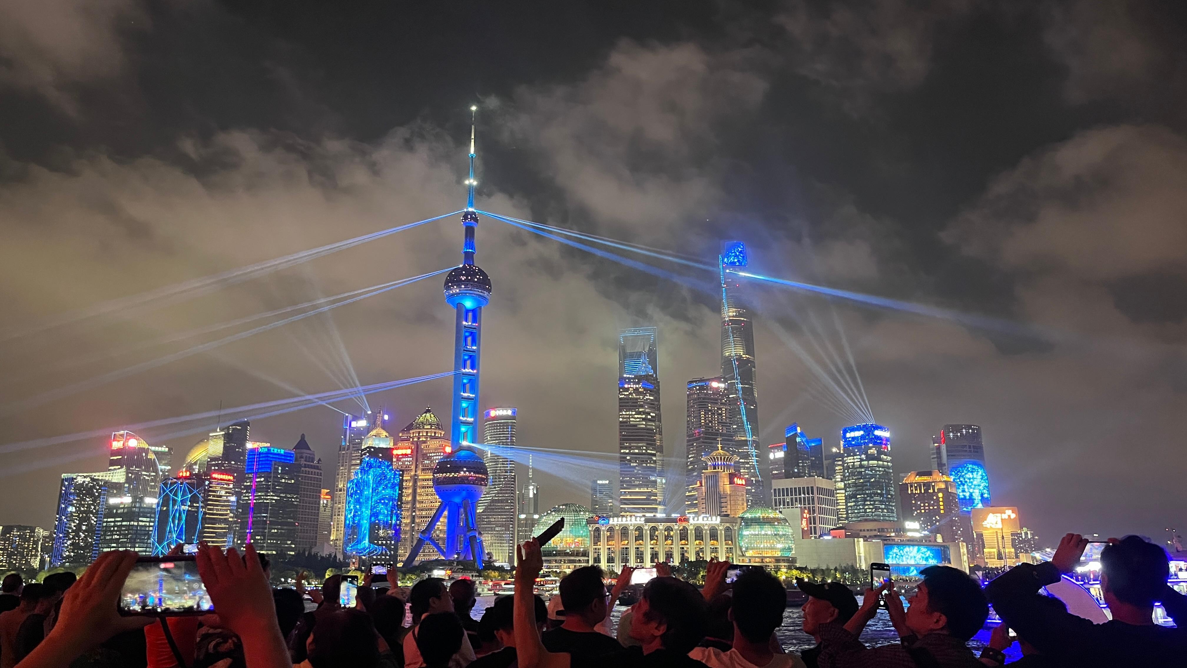 Shanghai: 4-Hour Private Customizable Highlights Tour