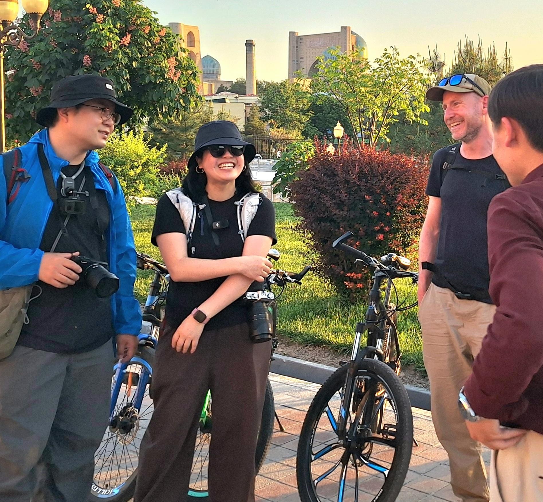 Samarkand Bike Tour: Top Highlights & Hidden Neighbourhoods 2