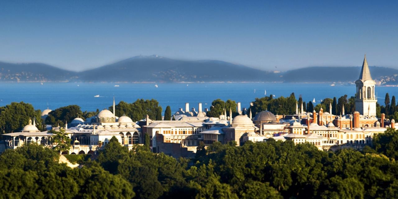 Istanbul: Guided Topkapi Palace Tour with Fast Track Entry 2