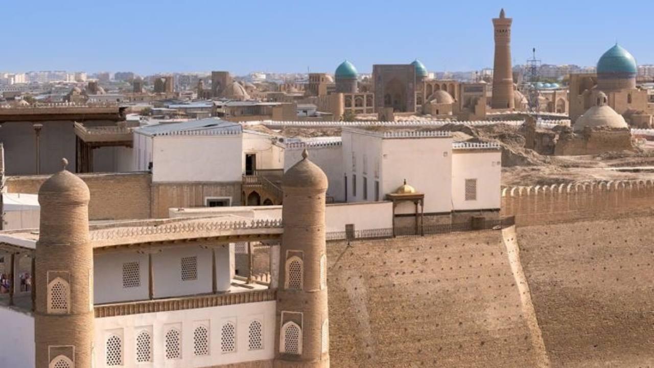 Bukhara Old city walking tour 3