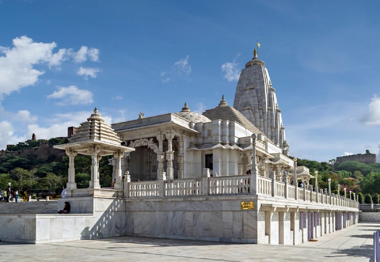 Jaipur Spiritual Walk Guided Tour with Tuktuk Ride