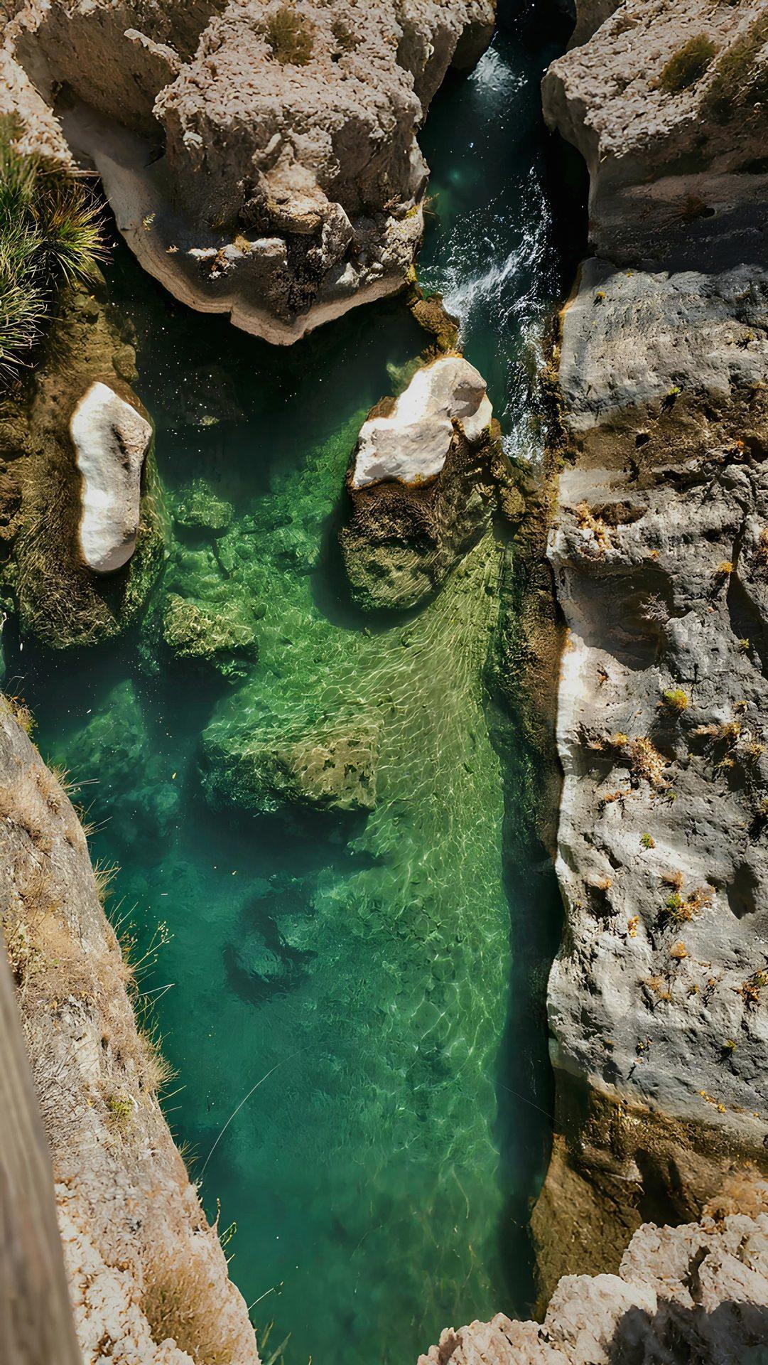 Muscat: Private Wadi Shab & Bimmah Sinkhole Full-Day Tour 3