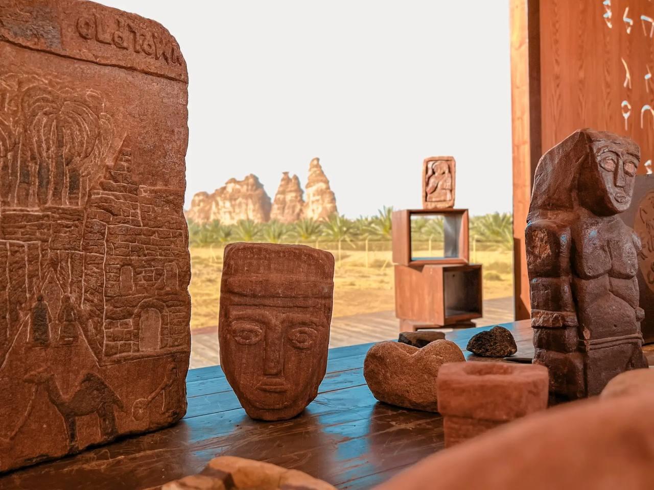 AlUla: Dadan & Jabal Ikmah Tour of Ancient Rock Inscriptions