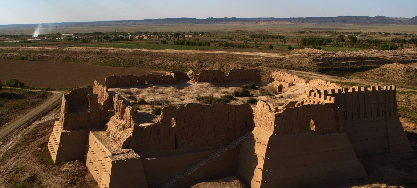 Tranfer Khiva - Bukhara via Ancient Fortresses 3