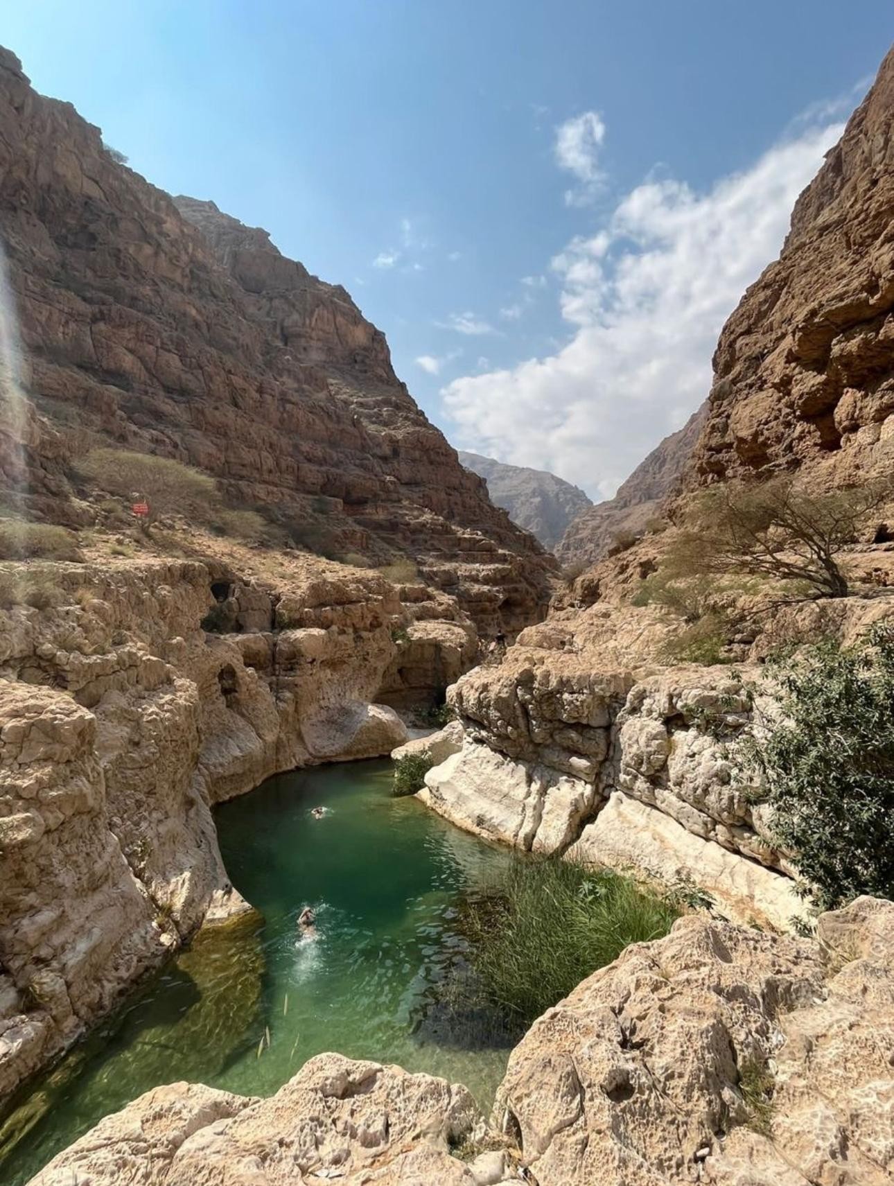 Muscat: Wadi Shab & Bimmah Sinkhole Tour with Pickup & Lunch 2