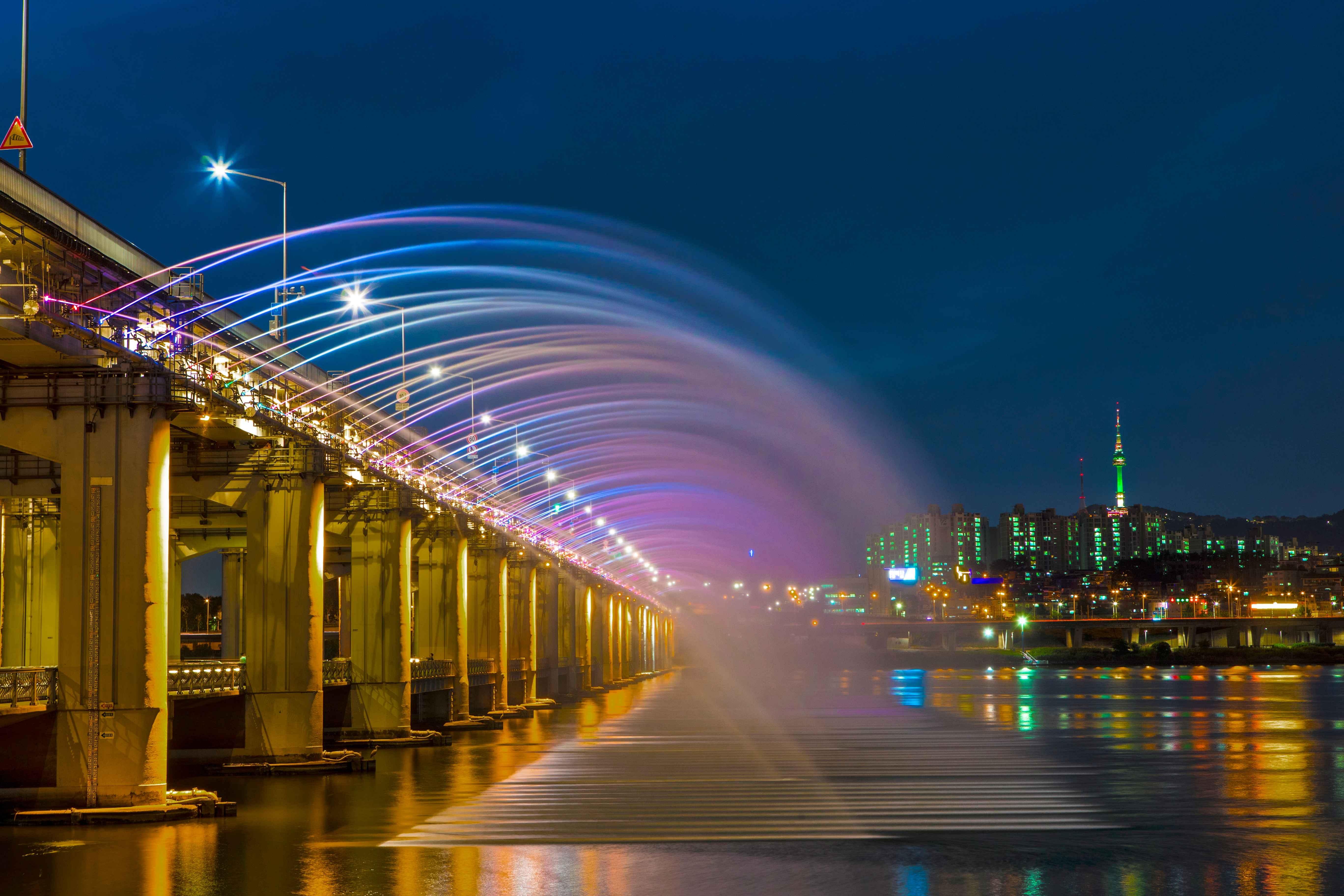 Seoul Night Views: Semi-Guided Audio Tour