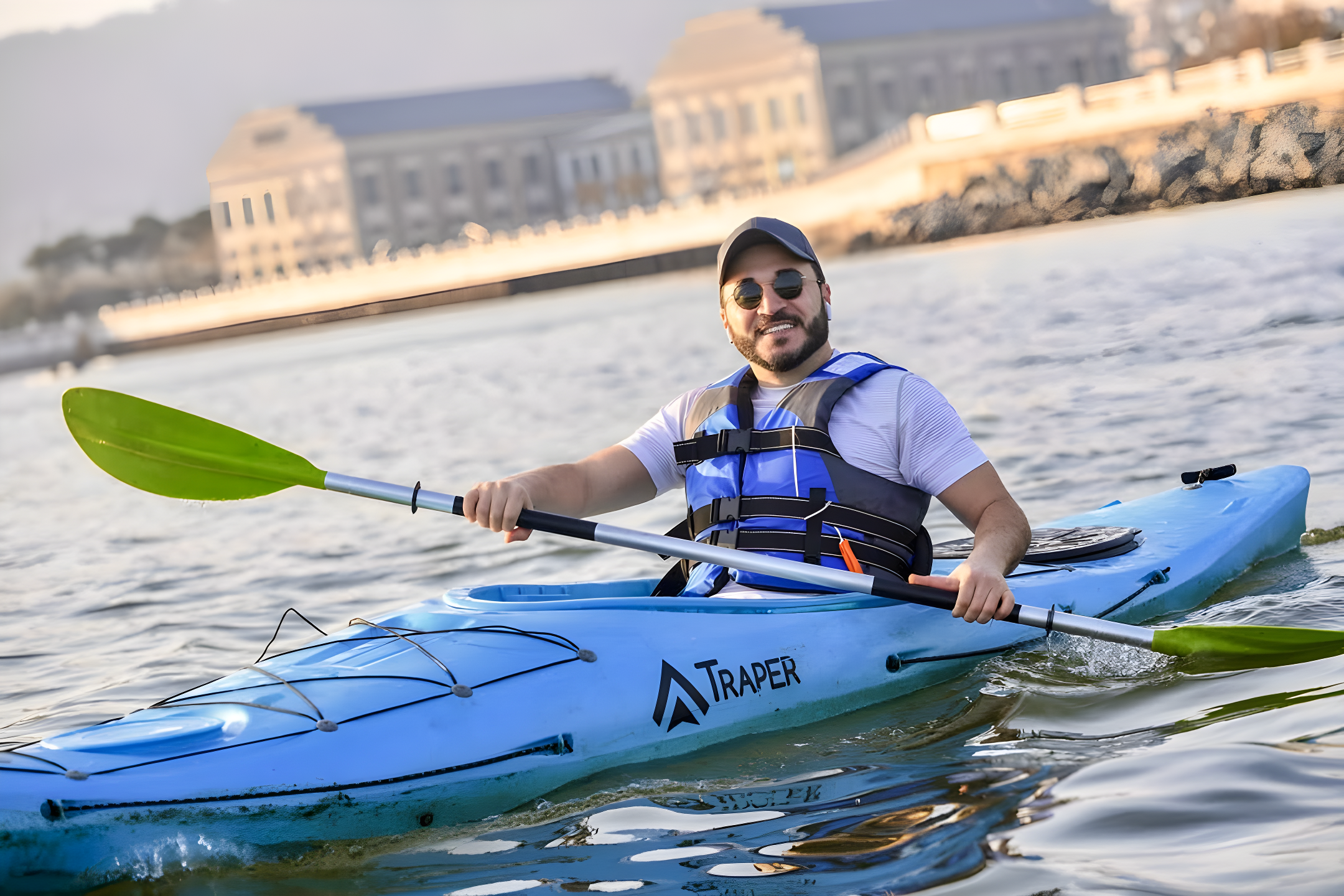 Baku: Private Canoe Tour