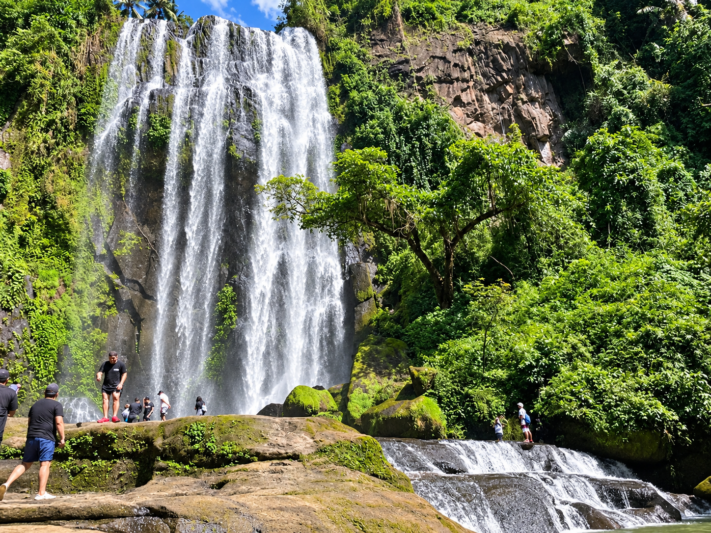 Manila: Hulugan Falls Private Guided Hike with Hotel Pickup