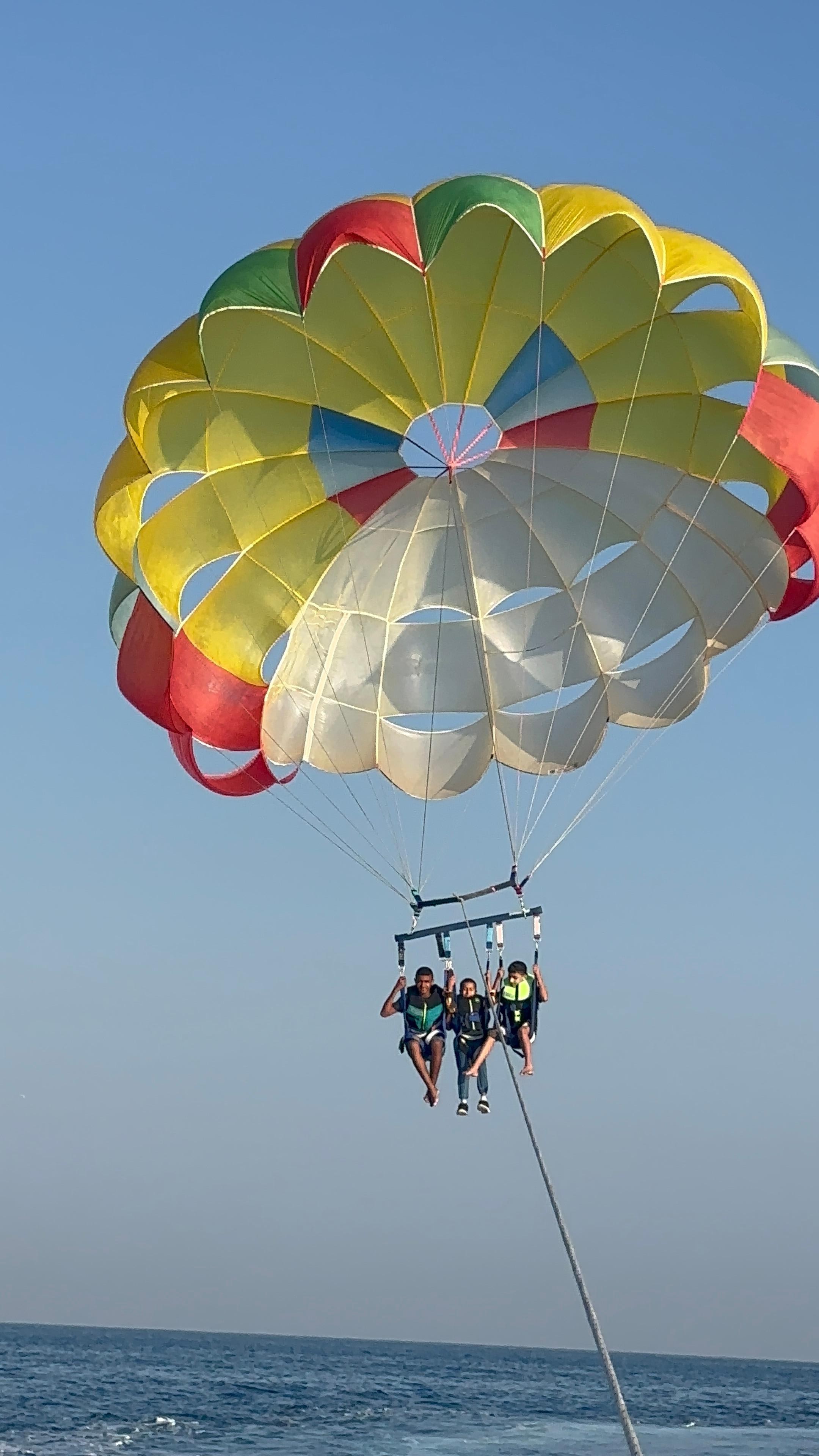Muscat: Parasailing in Al Mouj Marina 3