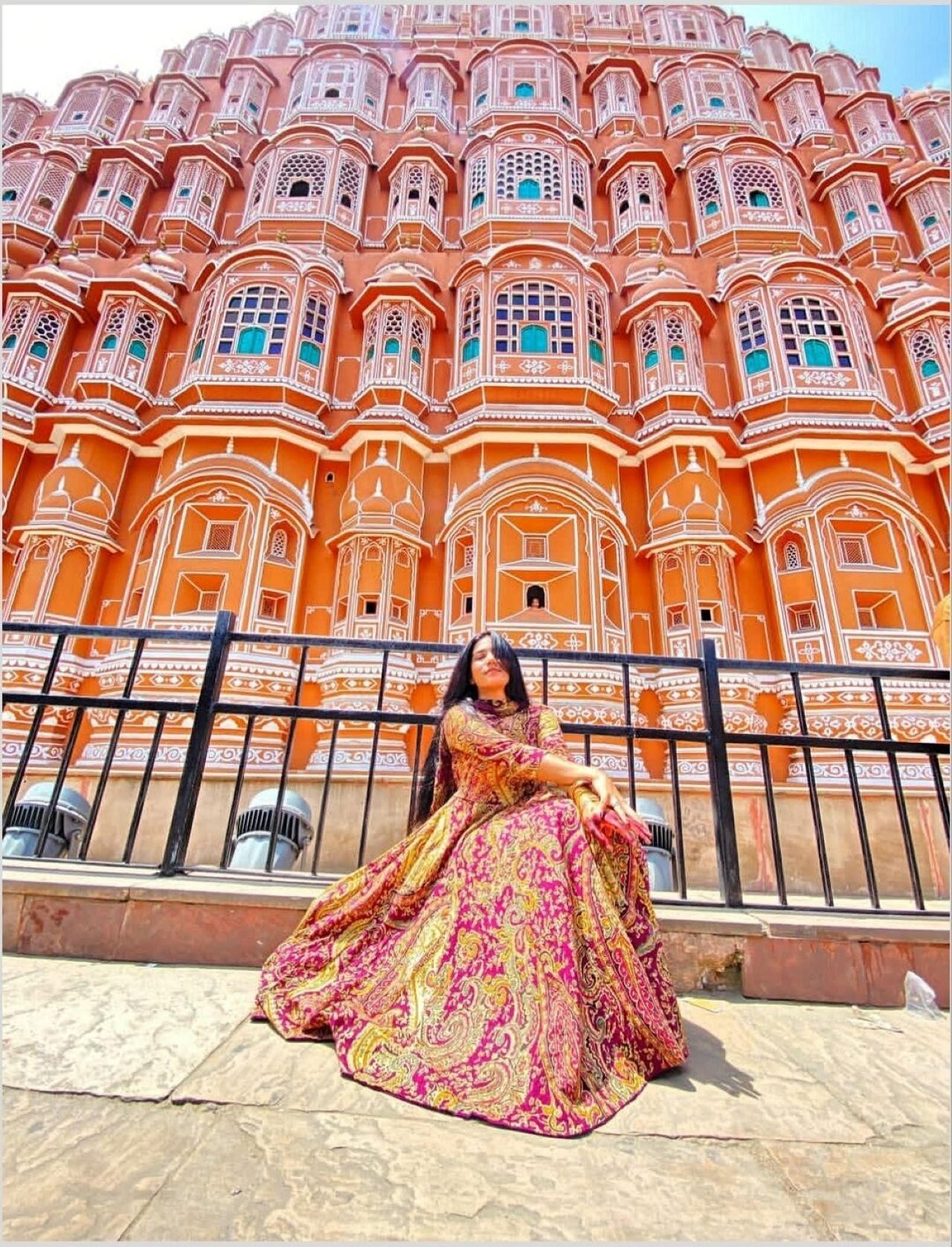 Jaipur: Full Day Sightseeing with Professional Photographer