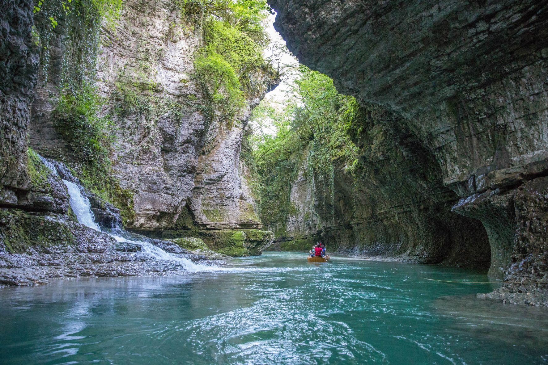 Tskhaltubo, Prometheus Cave, Martvili Canyon, Kaghu Waterfall