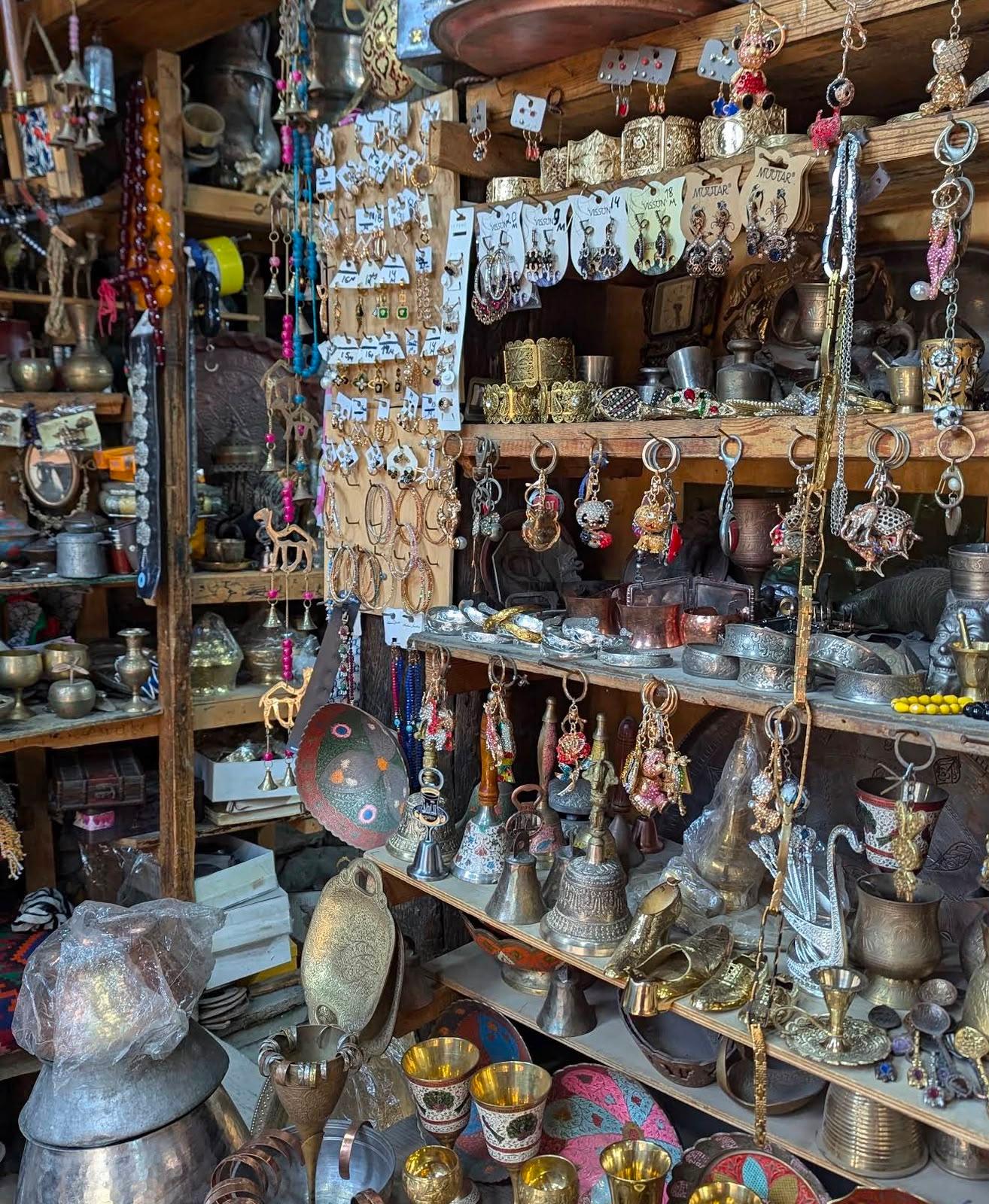 From Baku: Private 2-Day Ancient Sheki & Lahij Village Tour 2