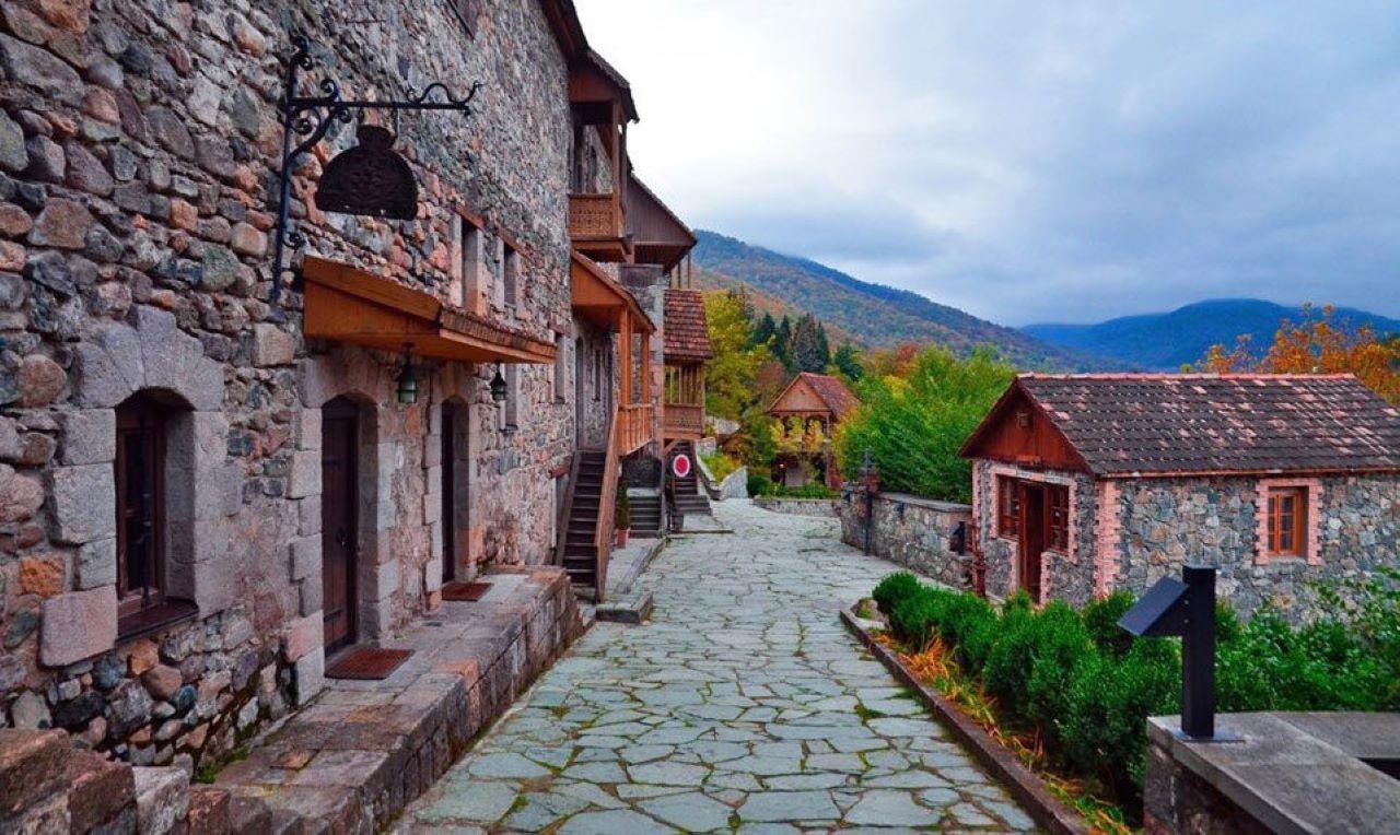 Yerevan: Lake Sevan, Dilijan, and Yerevan Day Trip 3