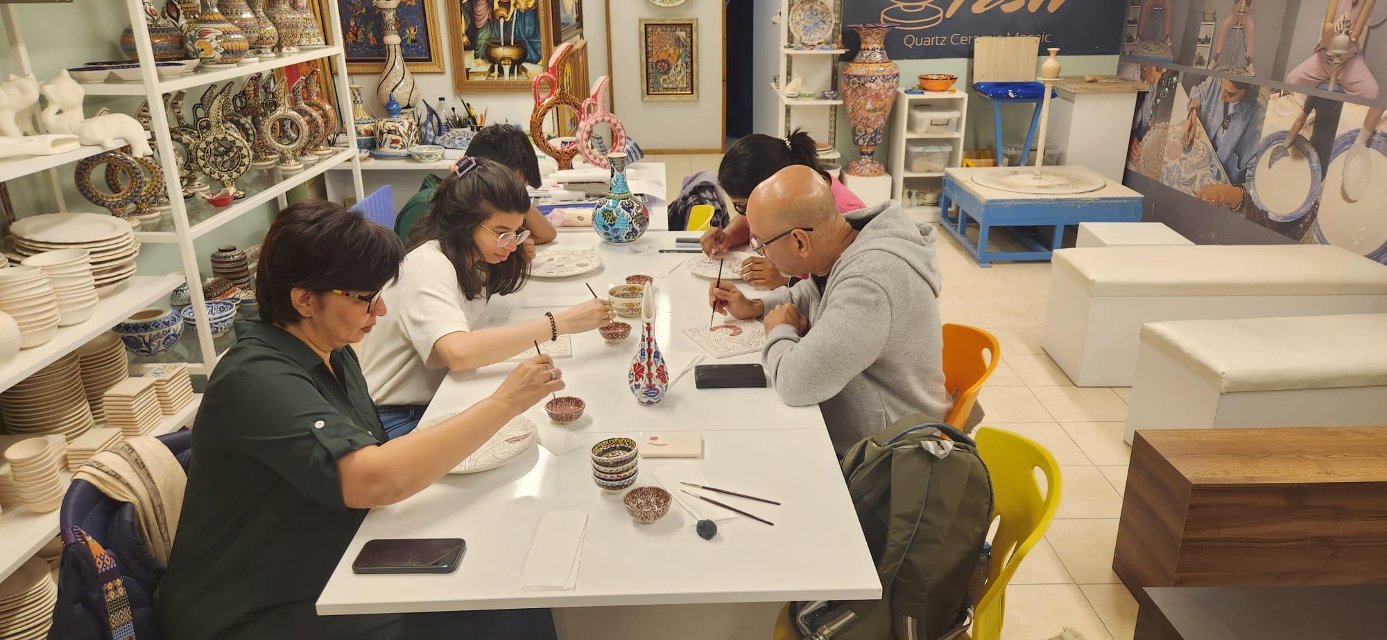 Istanbul: Traditional Pottery & Ceramic Painting Workshop 2
