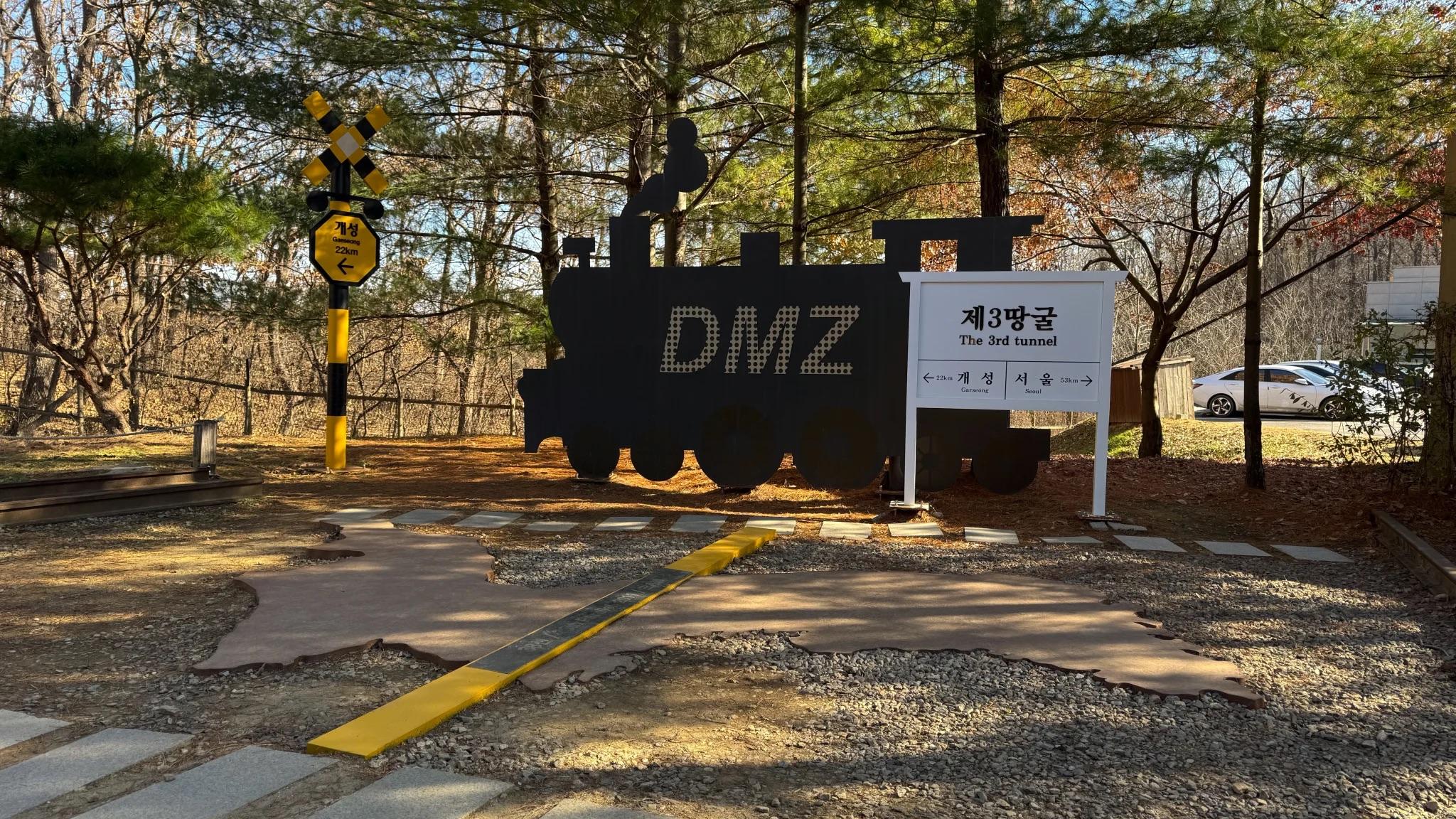 Seoul: DMZ, Suspension Bridge, Starfield & Bueongsa Temple