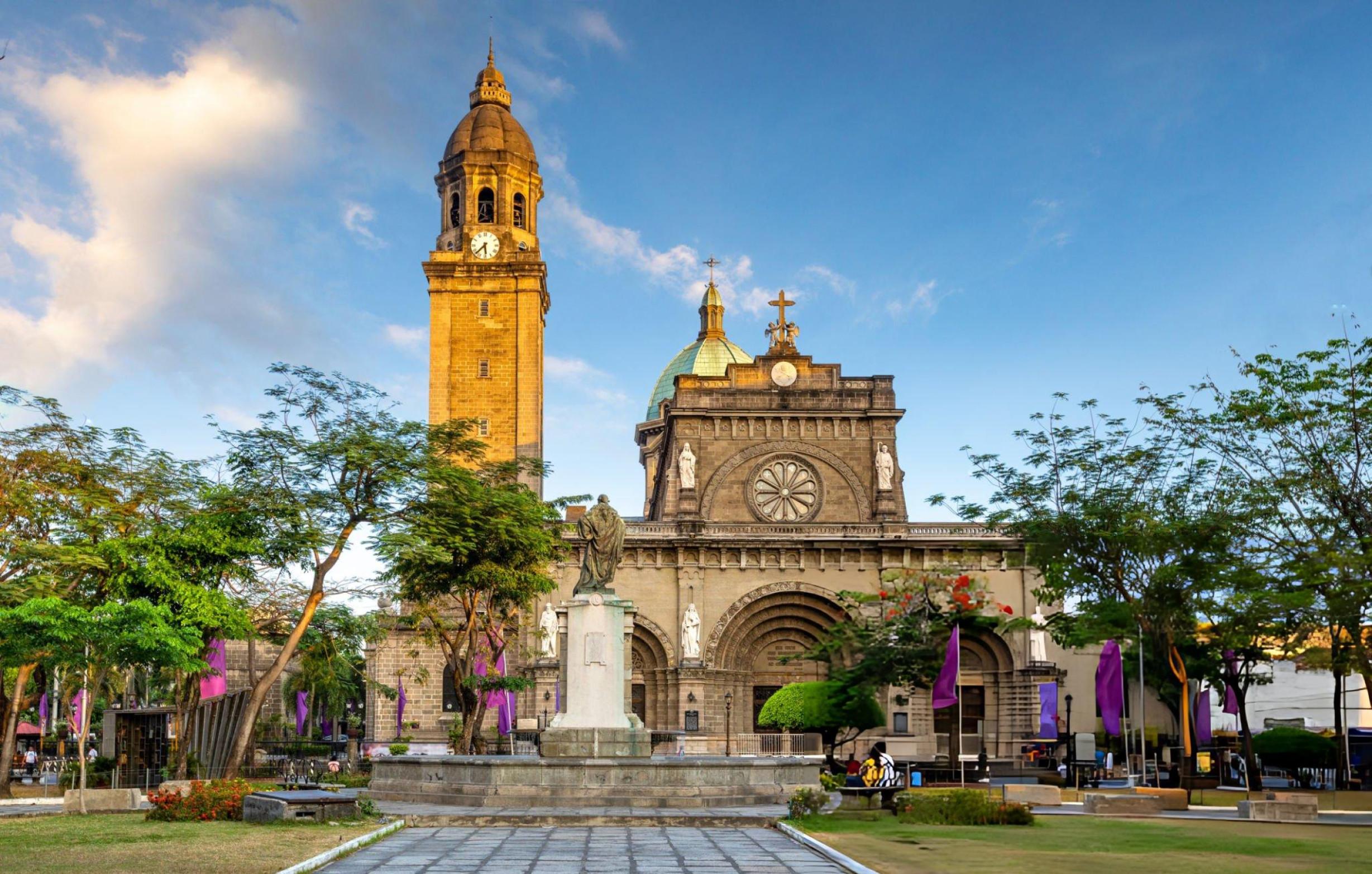 Explore the Spanish-Influenced Manila: Guided Tour by Foot 3