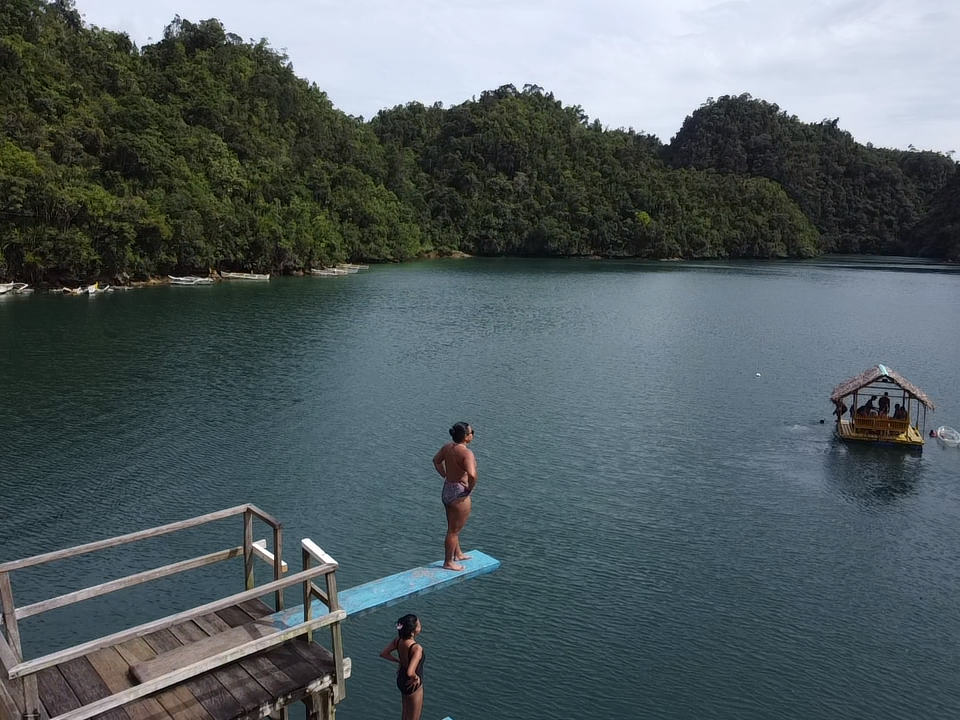 From Siargao: Sohoton Cove Day Trip with Lunch & Boat Ride