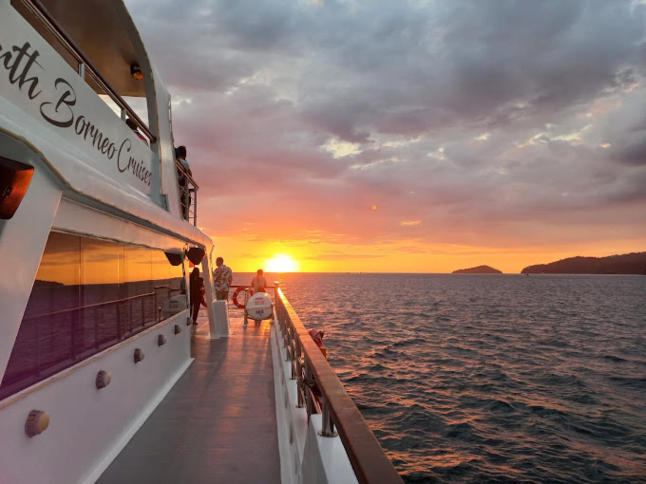 Kota Kinabalu: North Borneo Sunset Dinner Cruise 2