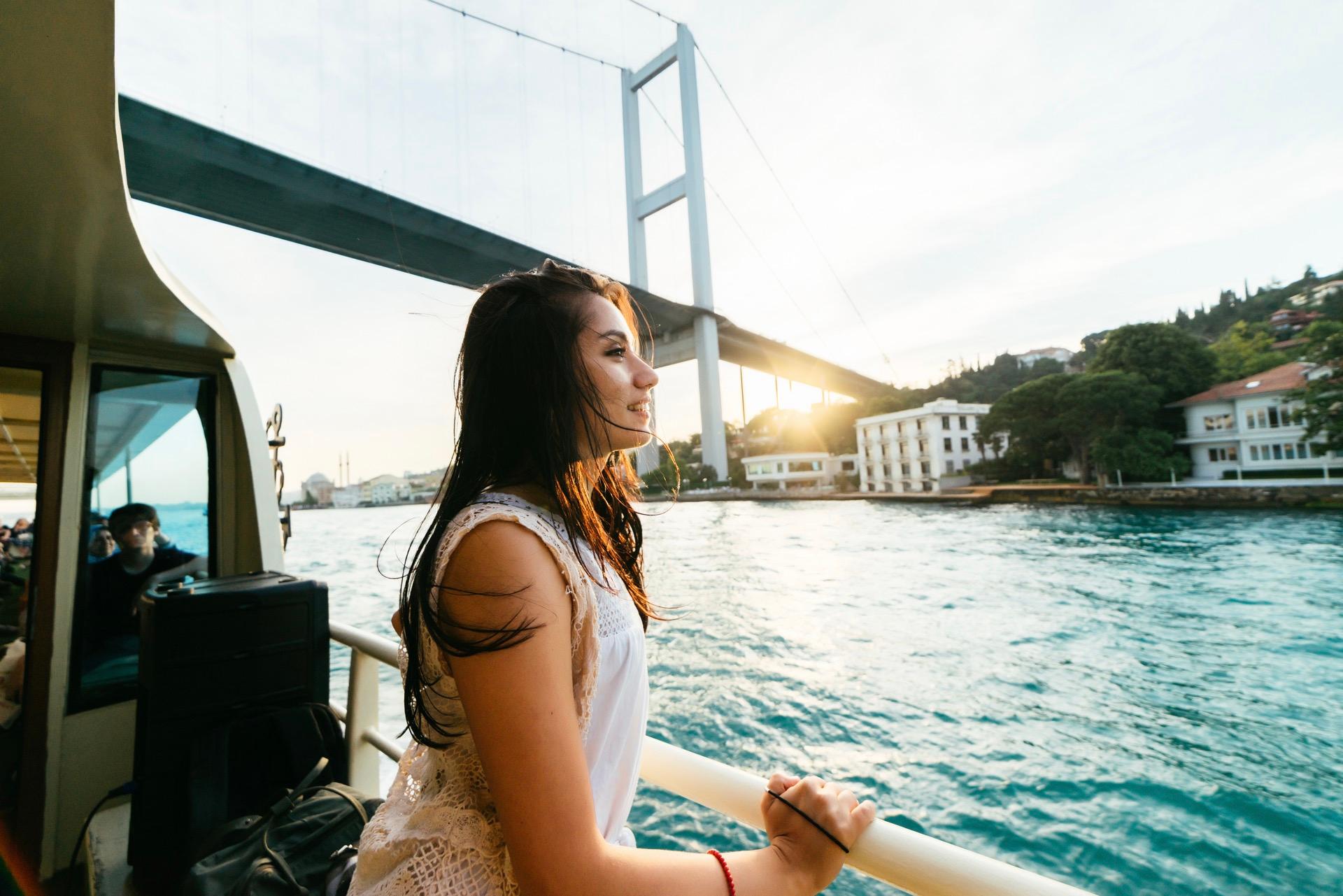 Istanbul: Bosphorus Strait Sightseeing Cruise & Audio Guide 3