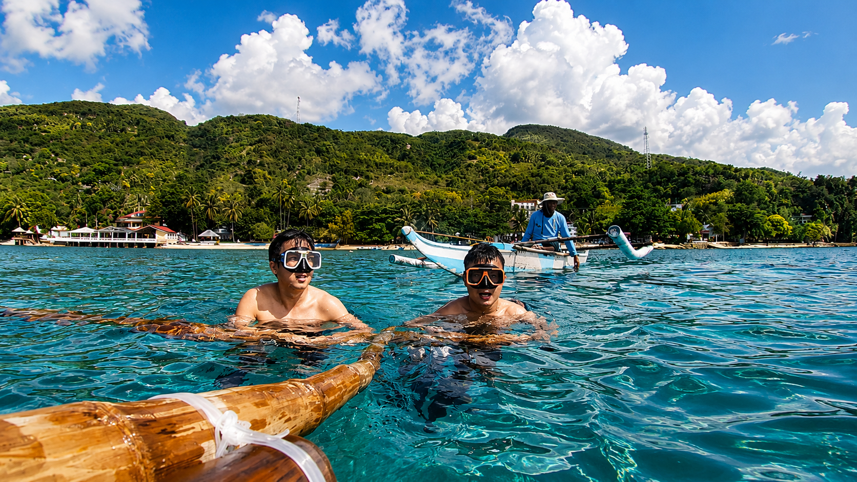 Cebu: Oslob Whale Shark, Tumalog & Simala Tour + Free GoPro 3