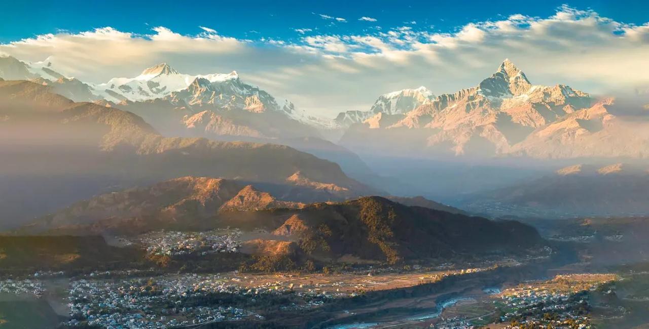 Pokhara: Sarangkot Sunrise & Downhill Hike to Fewa Lake
