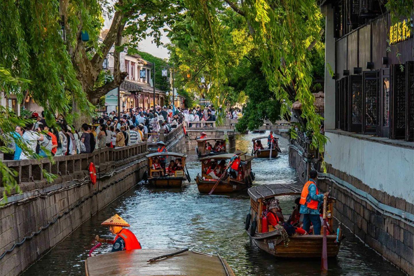 From Shanghai: Suzhou Private Day Trip with Boat Ride 2