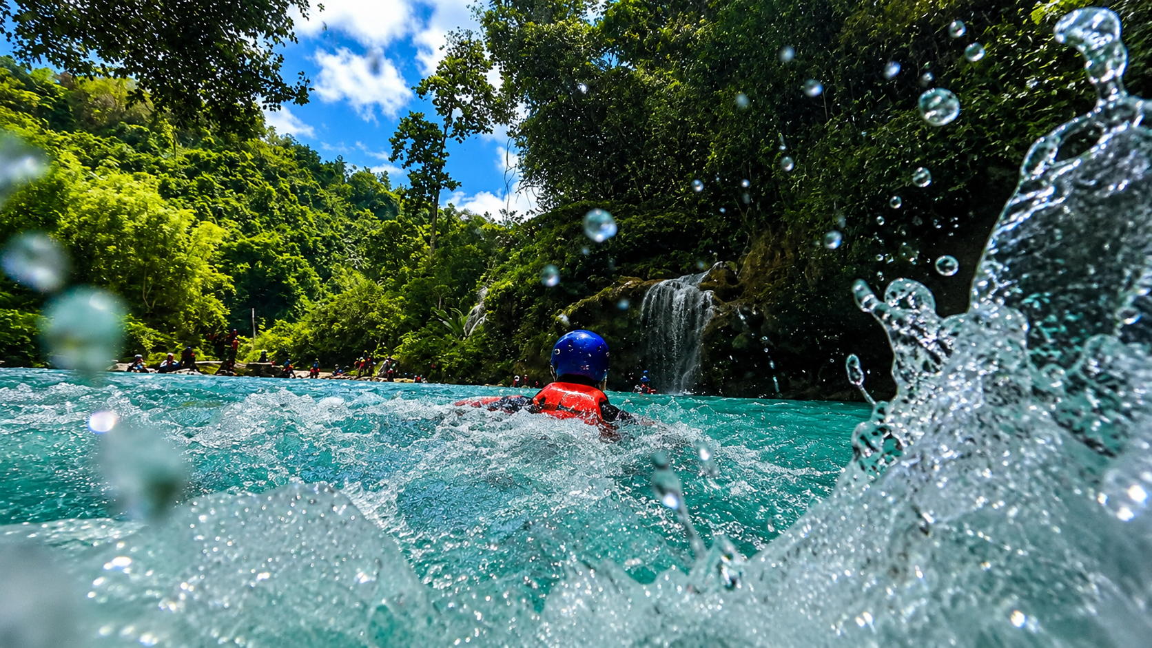 Cebu: Whale Shark, Sardine Run & Kawasan Canyoneering 2