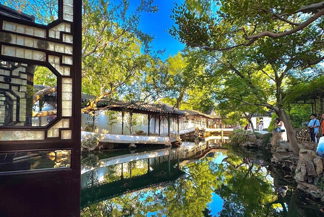 Suzhou: Private Garden & Old City Day Trip from Shanghai