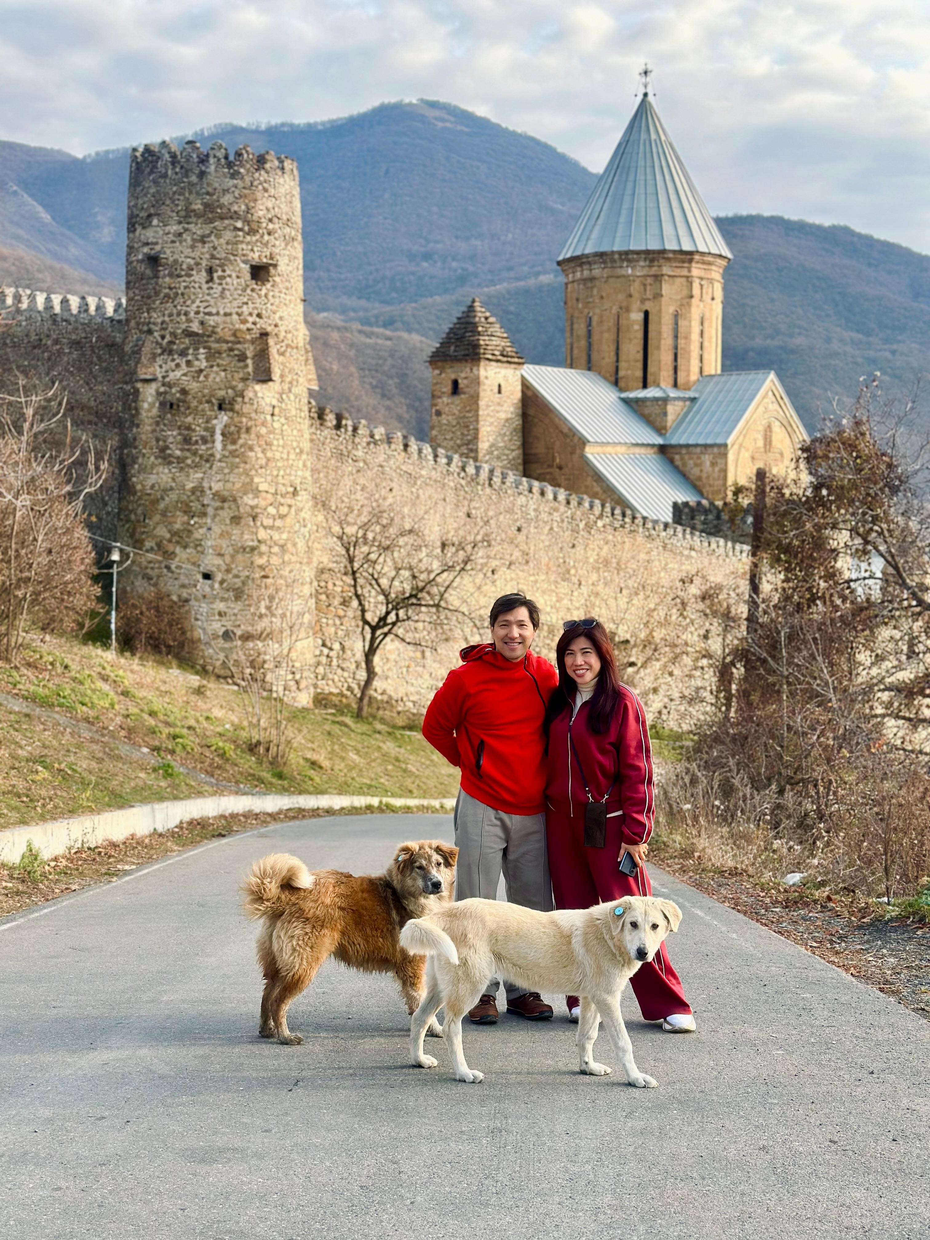 Tbilisi: Private Kazbegi tour with photographer guide 3