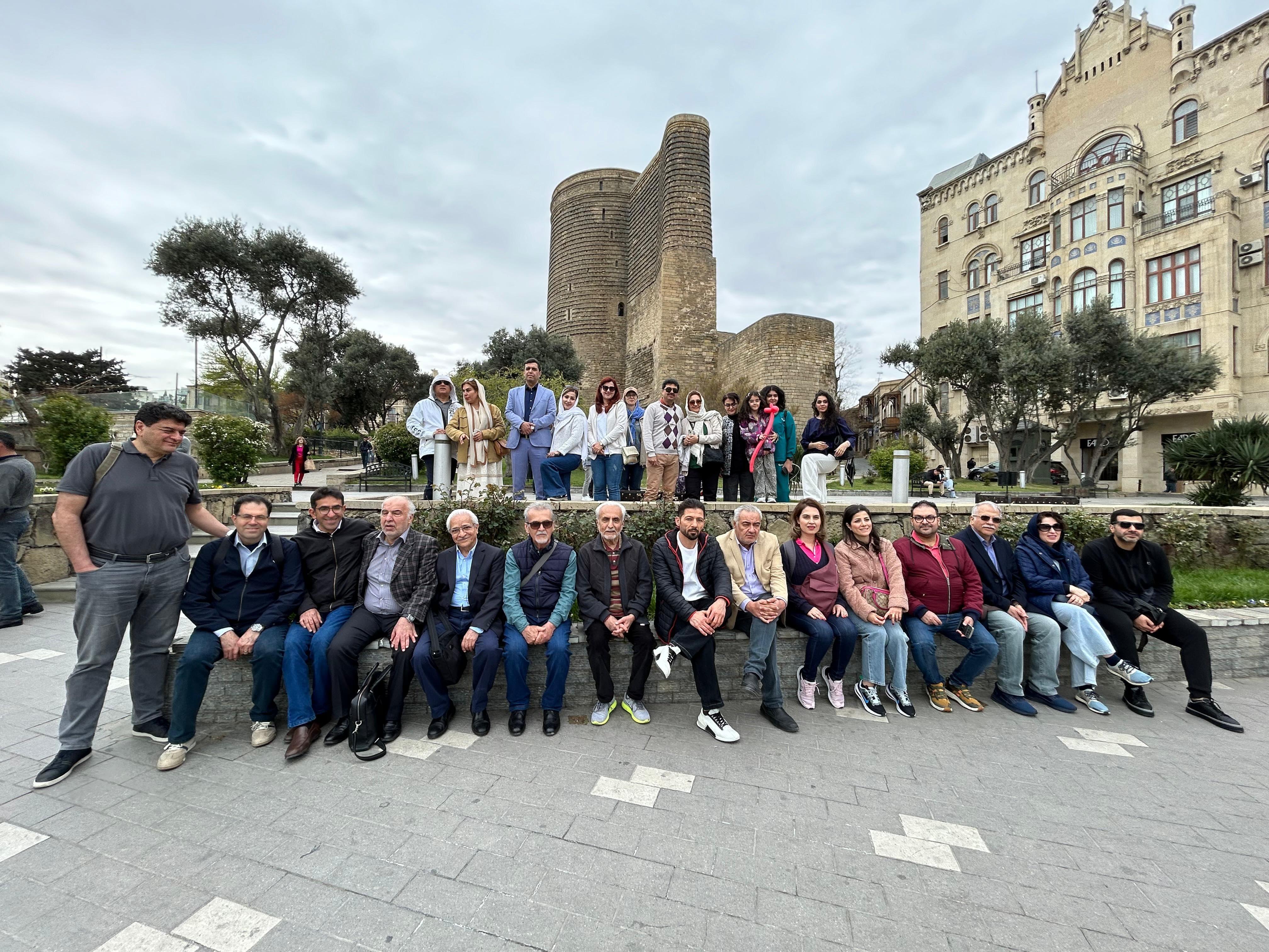 Baku: City Tour with Old City, Flame Towers, and Funicular 3