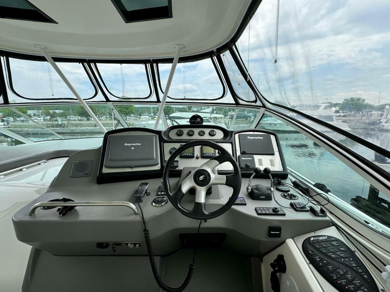 Muscat: Bander Al Khairan Yacht Charter with Snorkeling 3