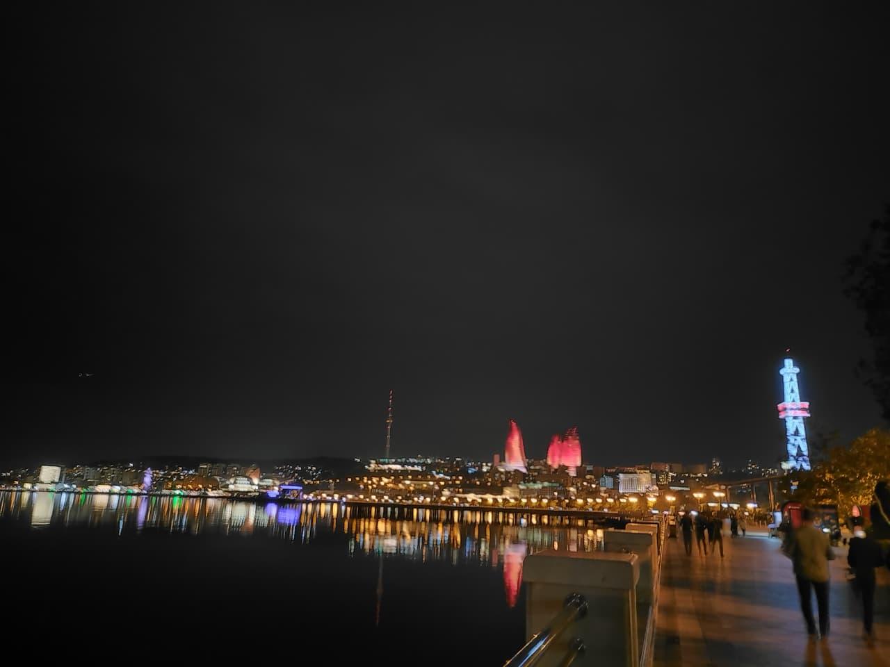 Baku by Night: Urban Lights & Rooftop Experience 2