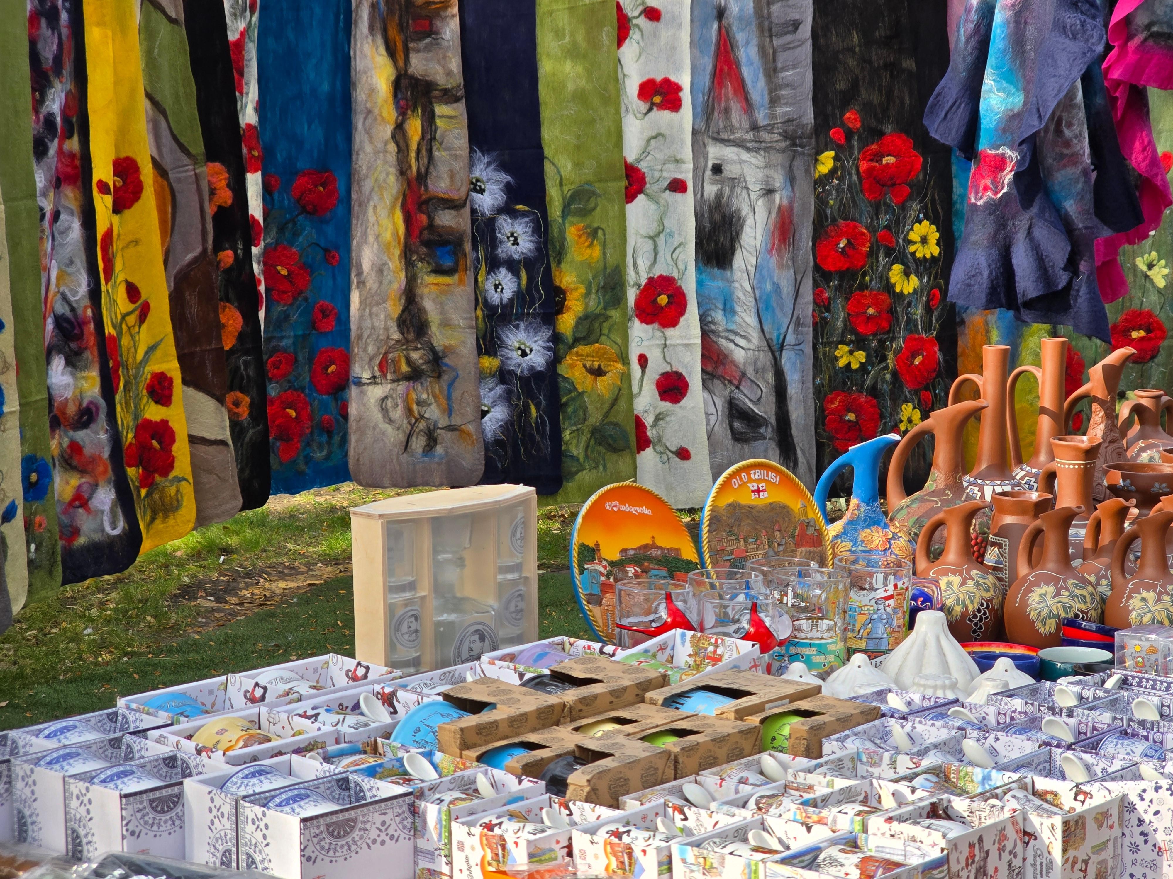 Tbilisi: Walk German Quarter, Visit Art Museum & Taste Wines