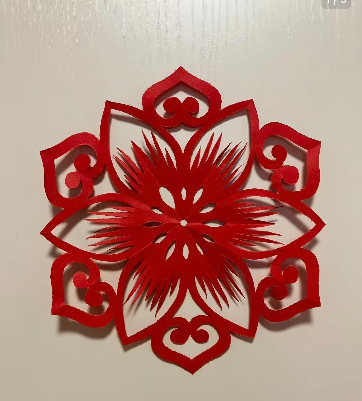 Beijing: Chinese Paper-Cut Window Flower Workshop
