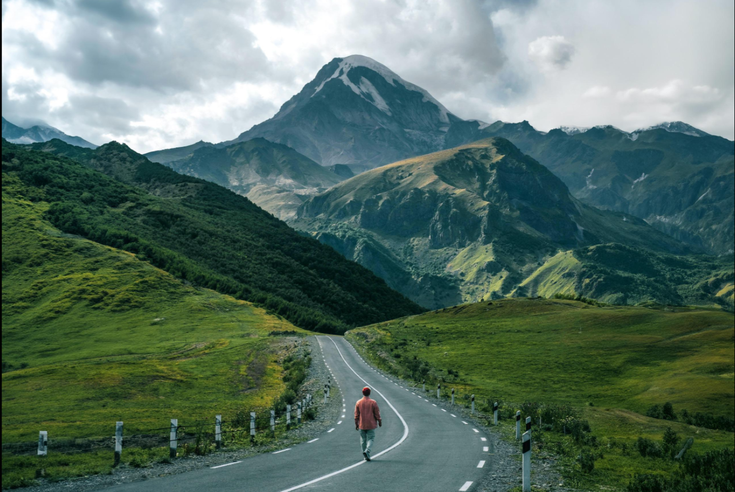 Tbilisi: Premium Kazbegi–Ananuri–Mtskheta Private Tour