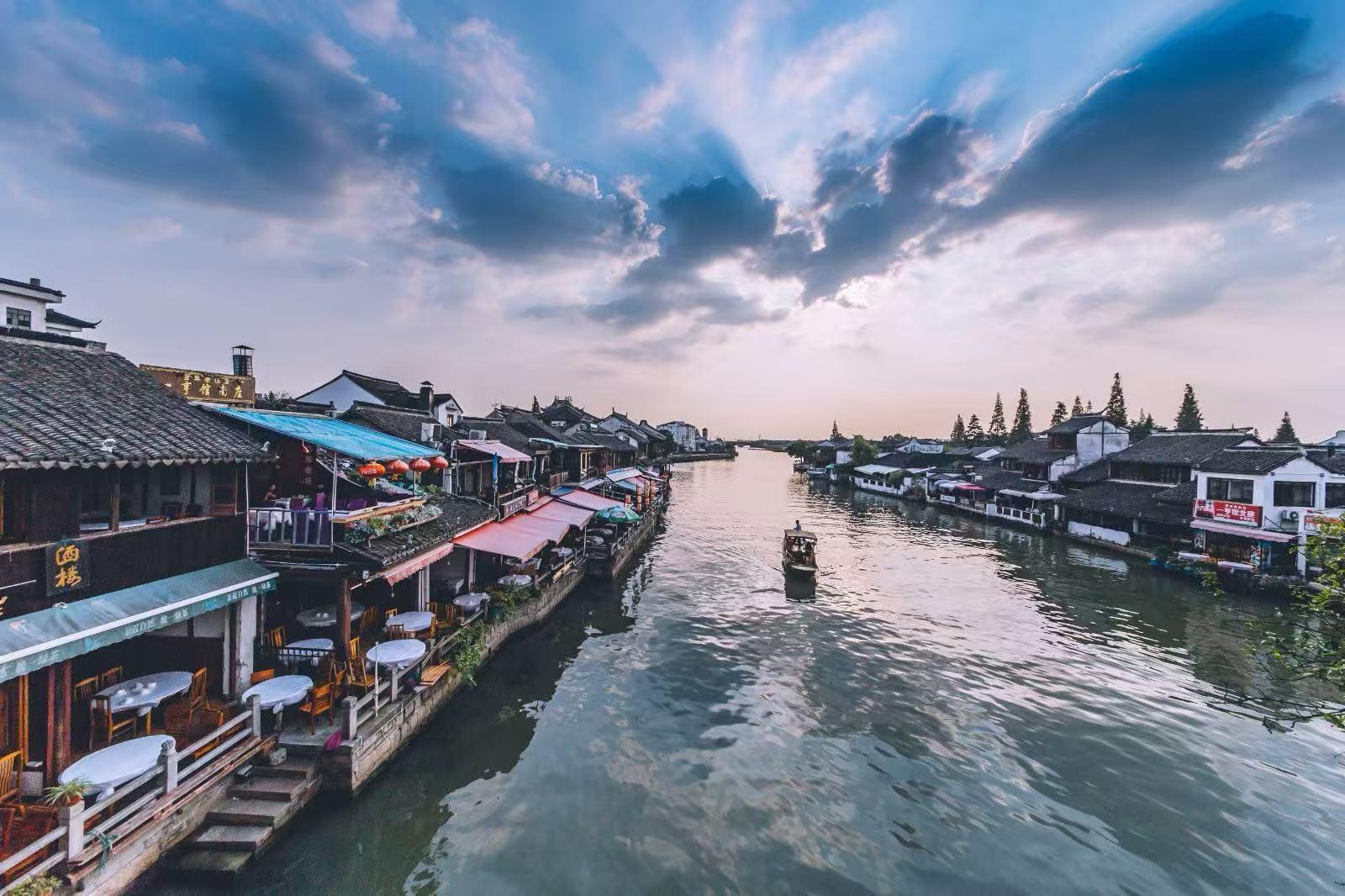 Excursion in Spanish to Zhujiajiao with cruise ship and lunch