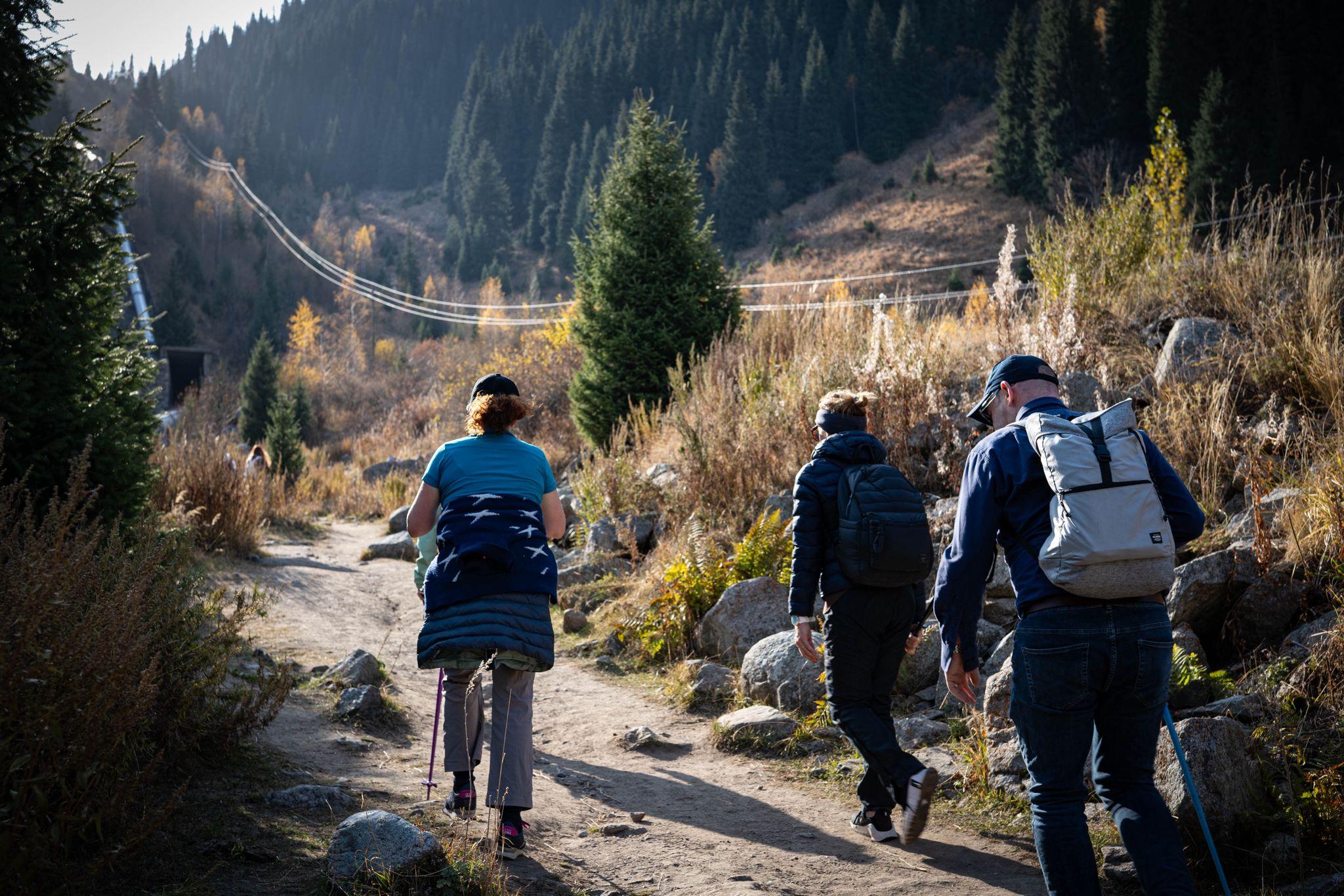 Almaty: Big Almaty Lake Scenic Hike & Mountain Tour 2