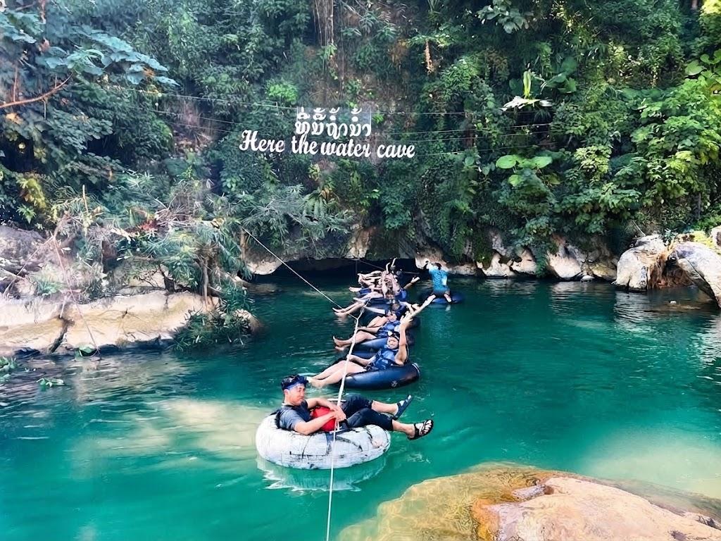 Vang Vieng: Full-Day Cave Tour with Tubing & Kayaking 2