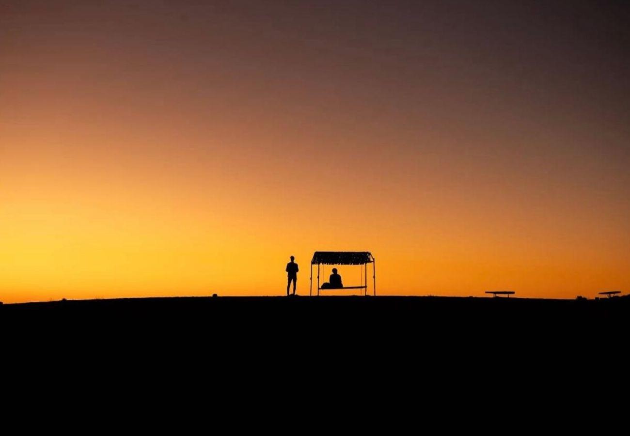 Wadi Rum: 4x4 Jeep Tour with Bedouin Camp Stay & Meals 2