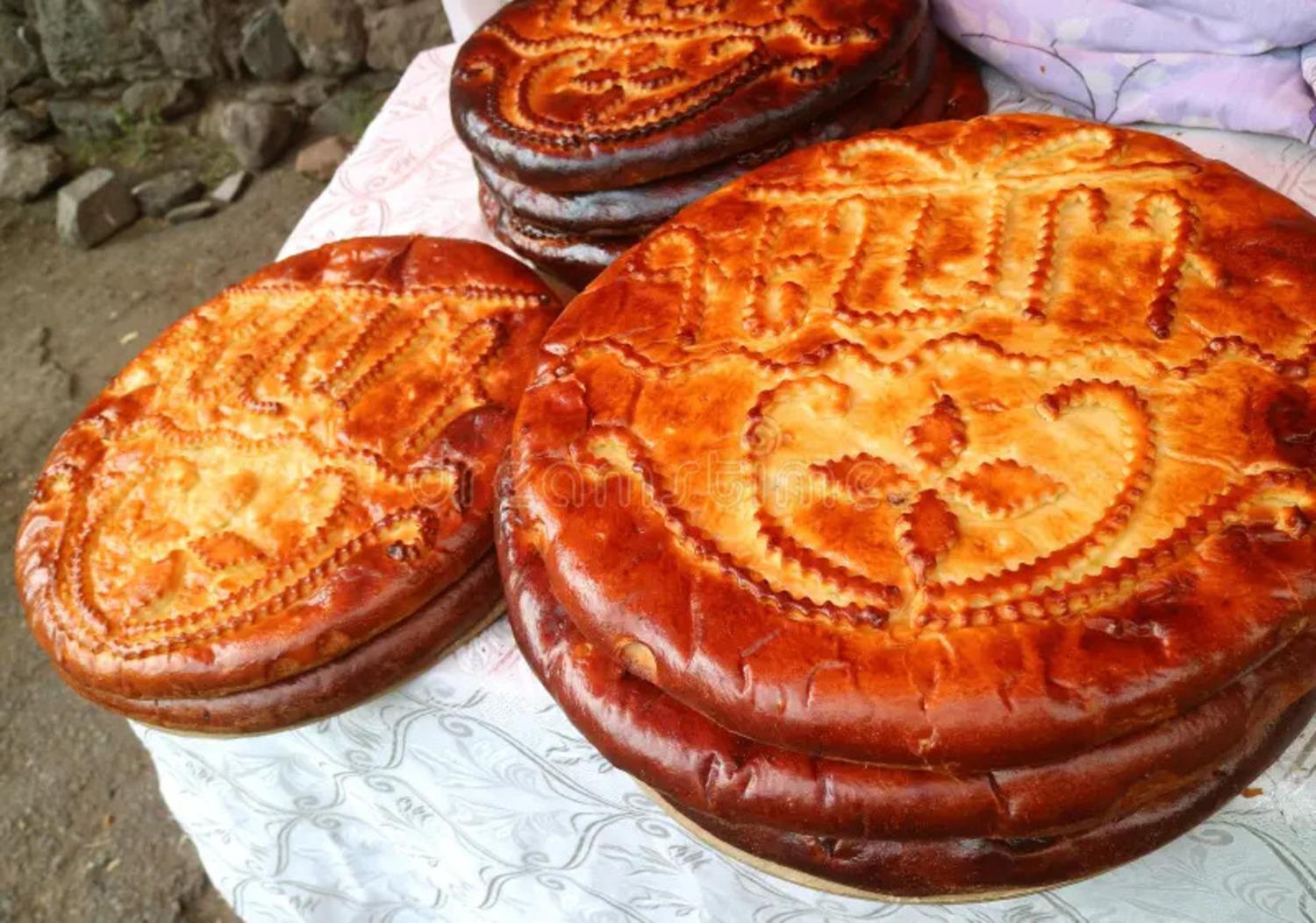 Yerevan: Armenian Gata Making and Armenian Language Class