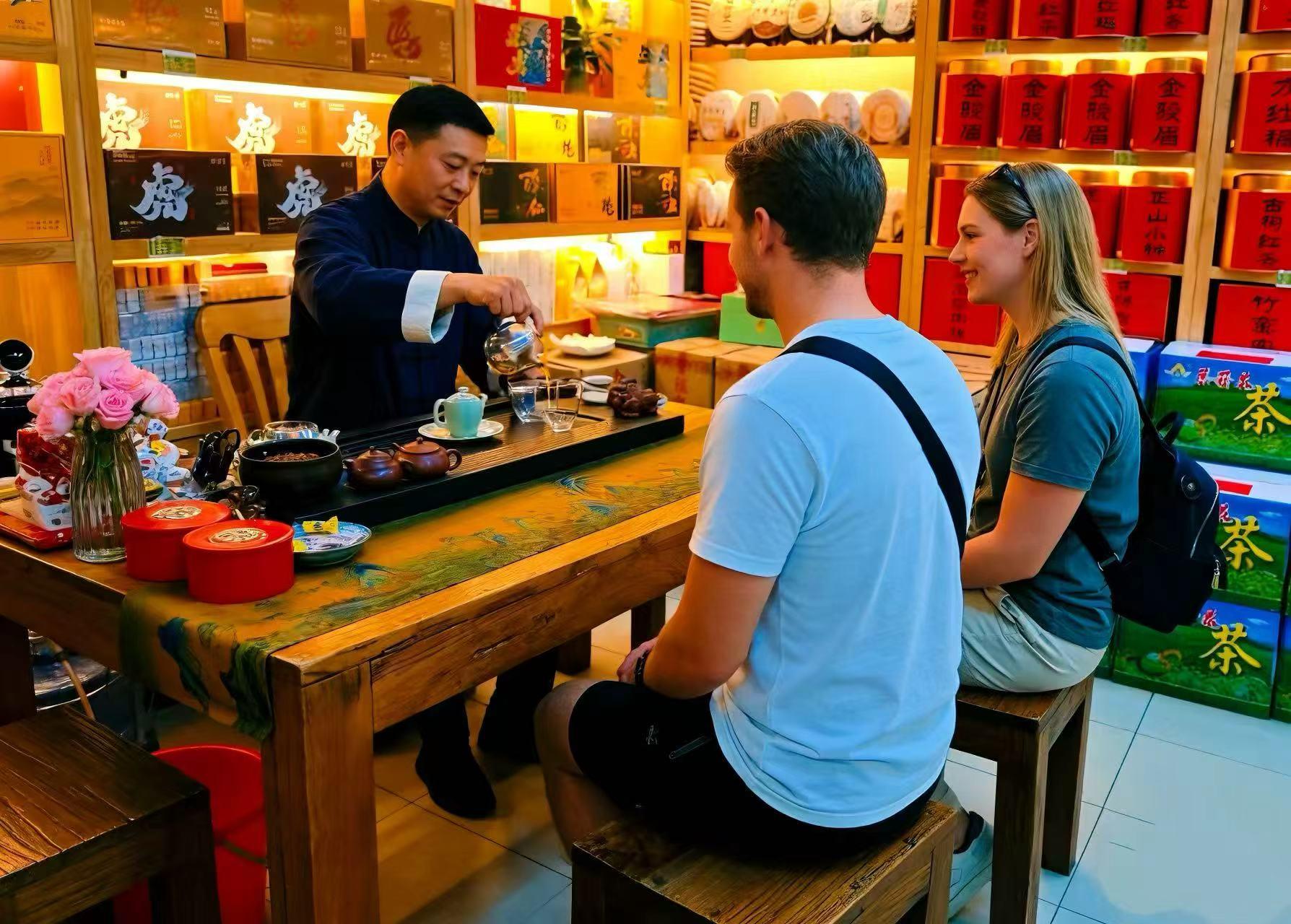 Beijing:Authentic Tea Shopping&Tasting at Maliandao Tea City 2