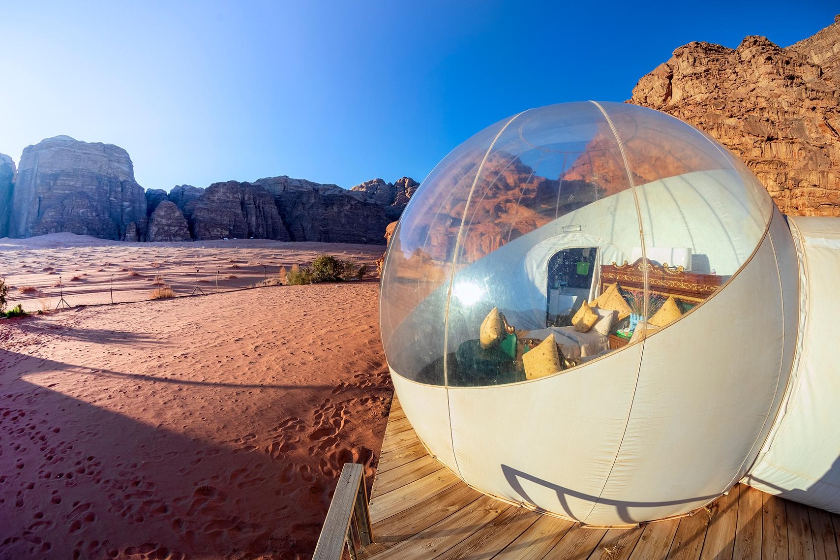 Amman: Petra, Wadi Rum, Pink Lake and Dead Sea 2-Days Trip