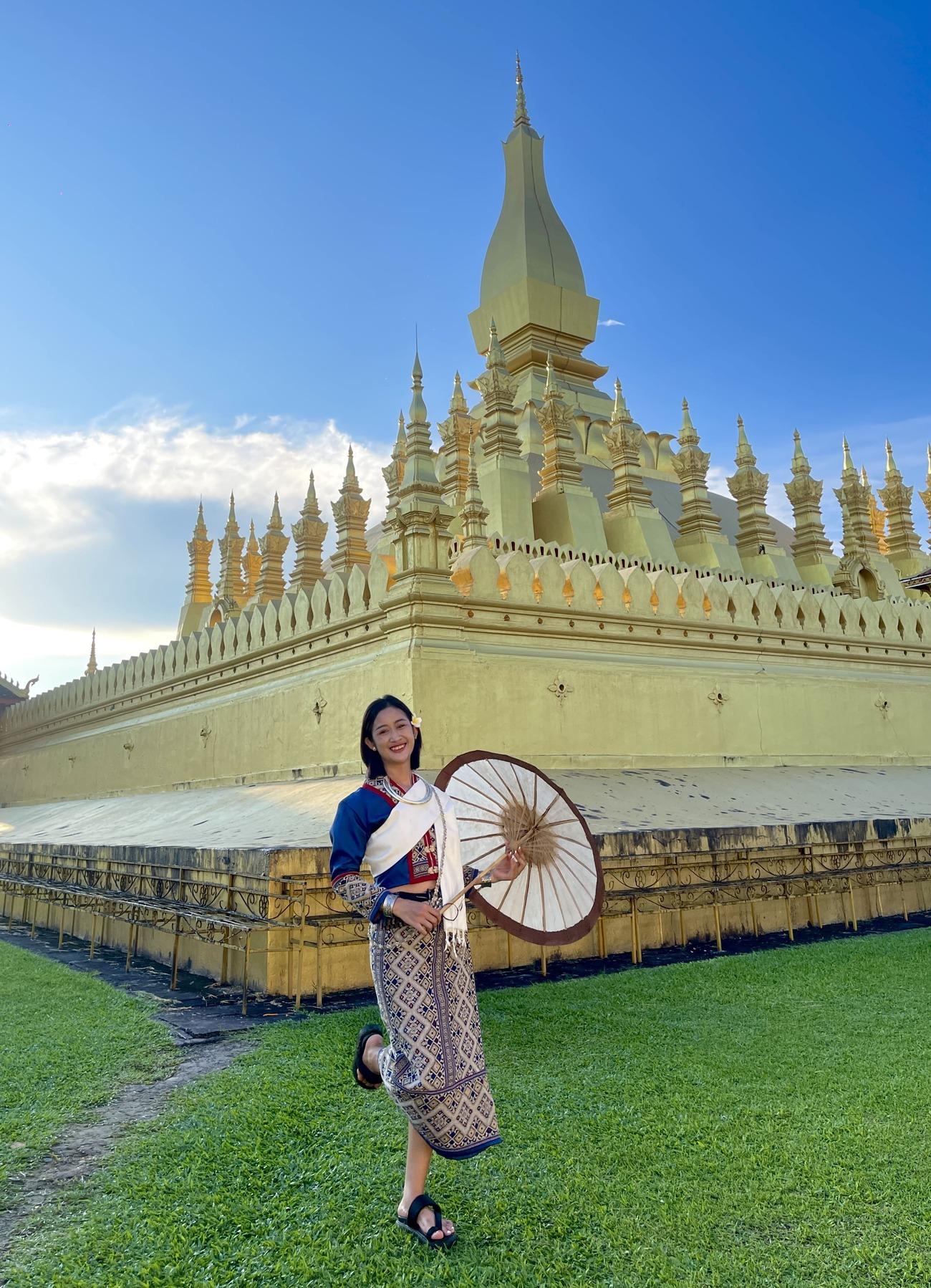 Laos Traditional Costume 2